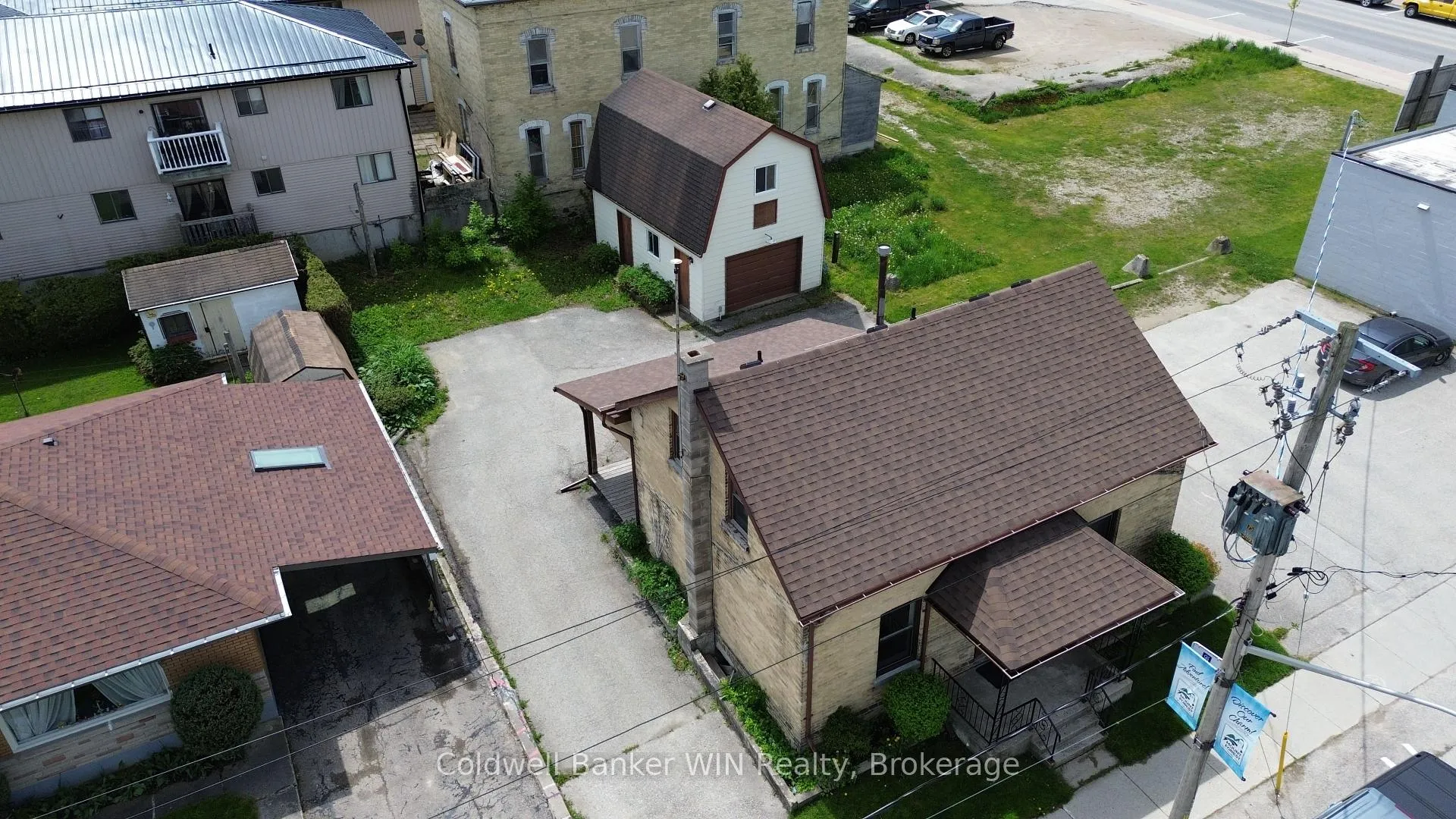 Photo 10 of 120 King Street E, Wellington North, Mount Forest — HOMEH