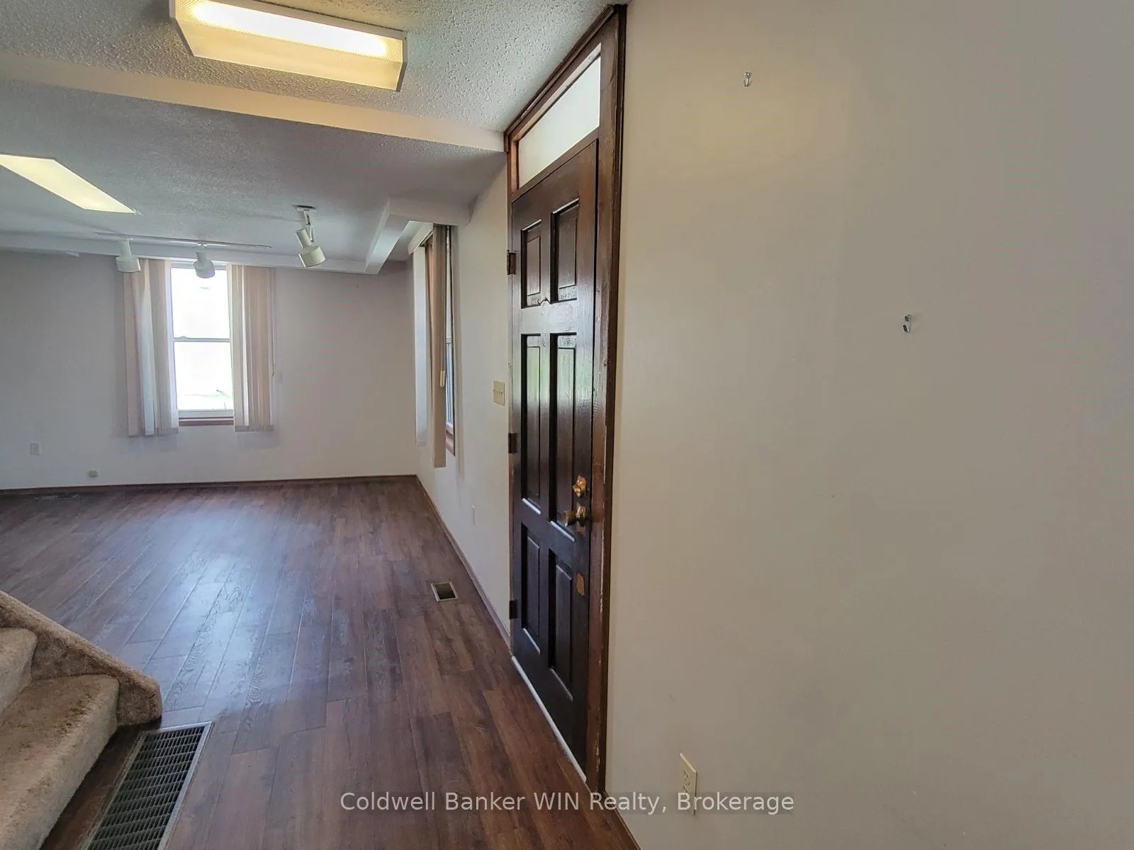 Photo 21 of 120 King Street E, Wellington North, Mount Forest — HOMEH