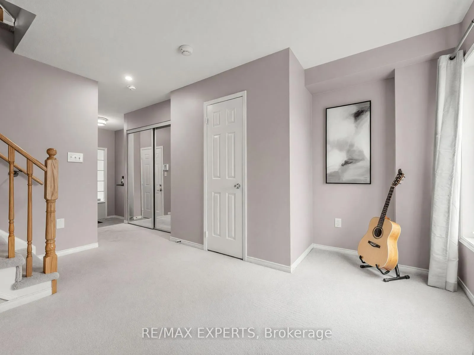 Photo 3 of 125 Devineridge Avenue, Ajax, Northeast Ajax — HOMEH