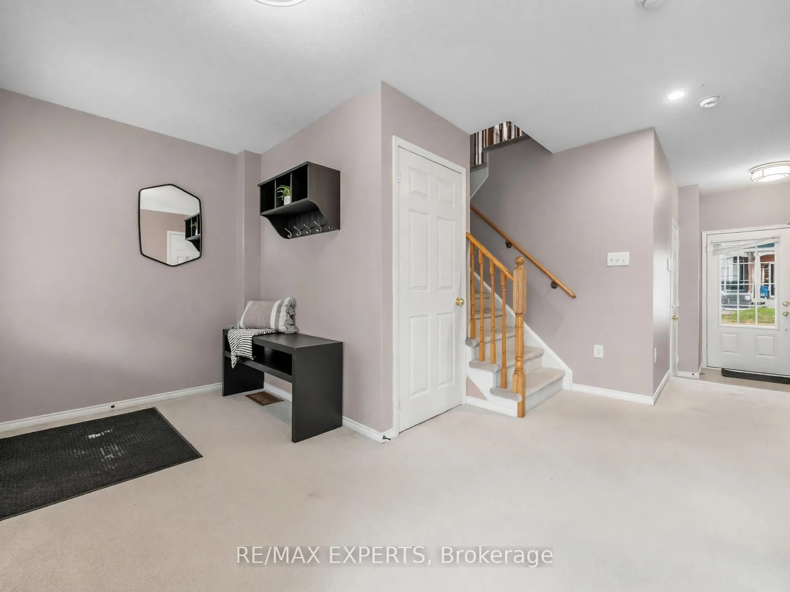 Photo 4 of 125 Devineridge Avenue, Ajax, Northeast Ajax — HOMEH