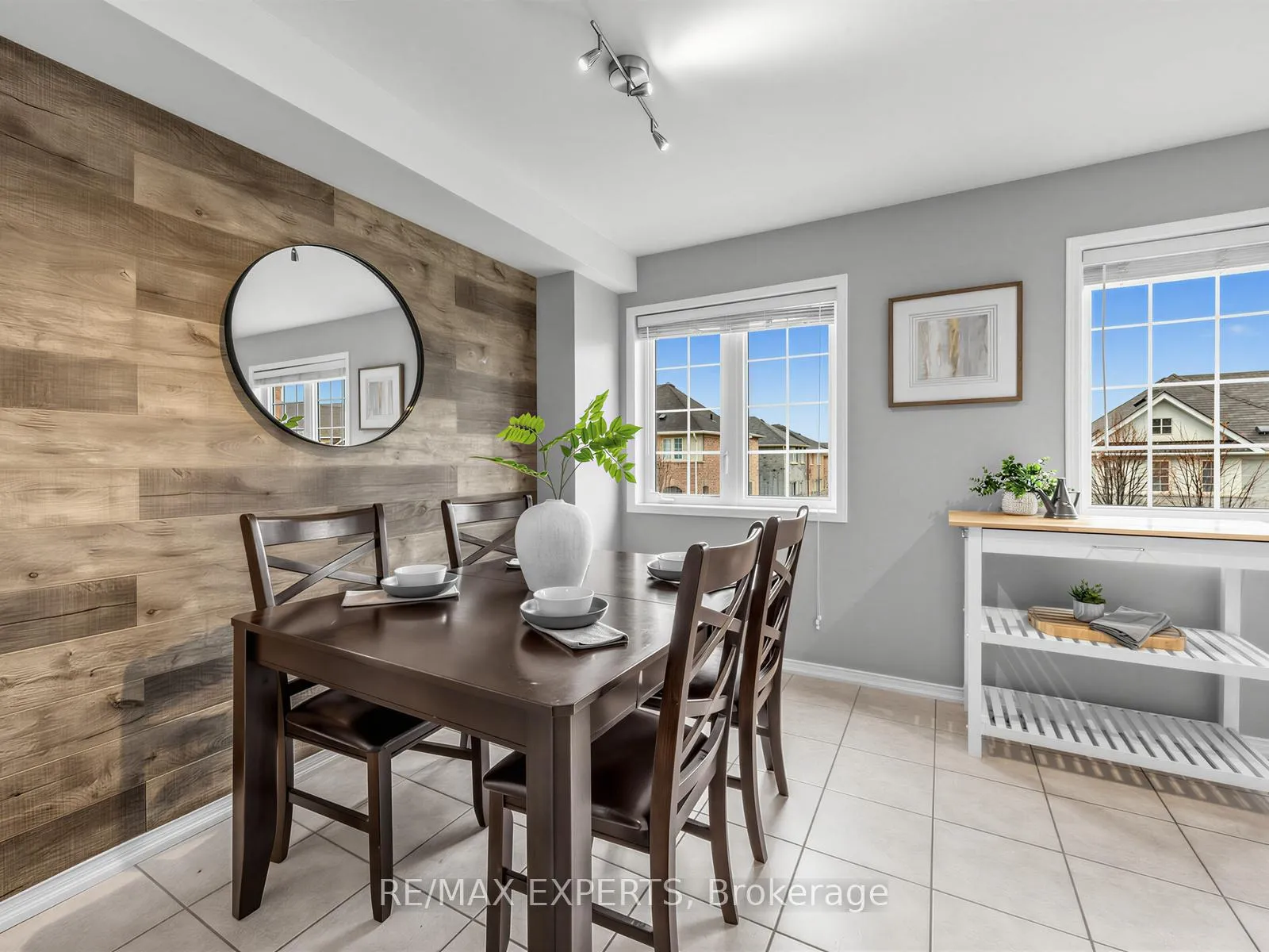 Photo 7 of 125 Devineridge Avenue, Ajax, Northeast Ajax — HOMEH
