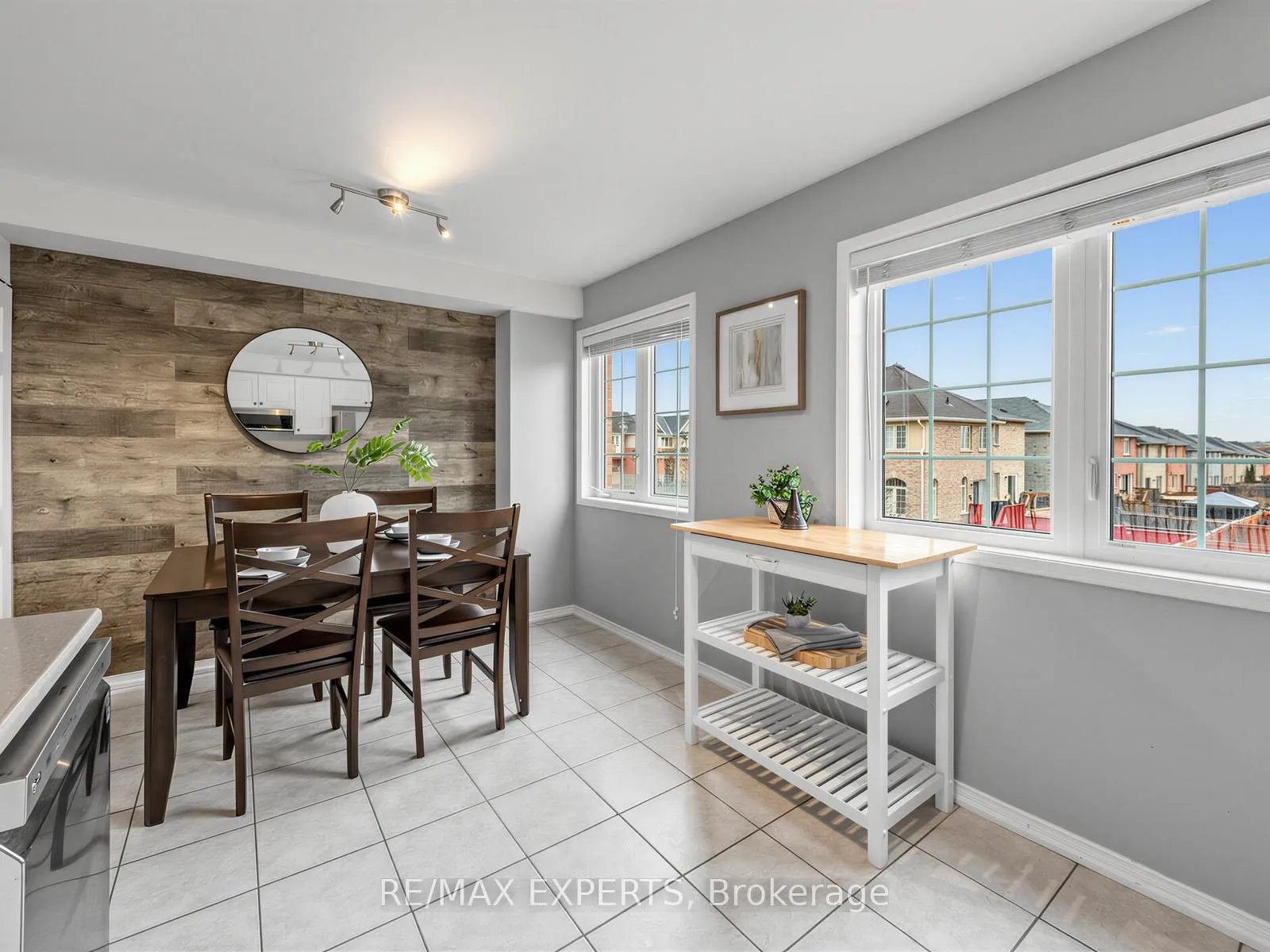 Photo 13 of 125 Devineridge Avenue, Ajax, Northeast Ajax — HOMEH