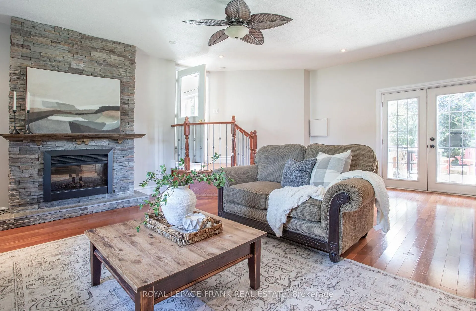 Photo 12 of 54 Selkirk Drive, Whitby, Brooklin — HOMEH