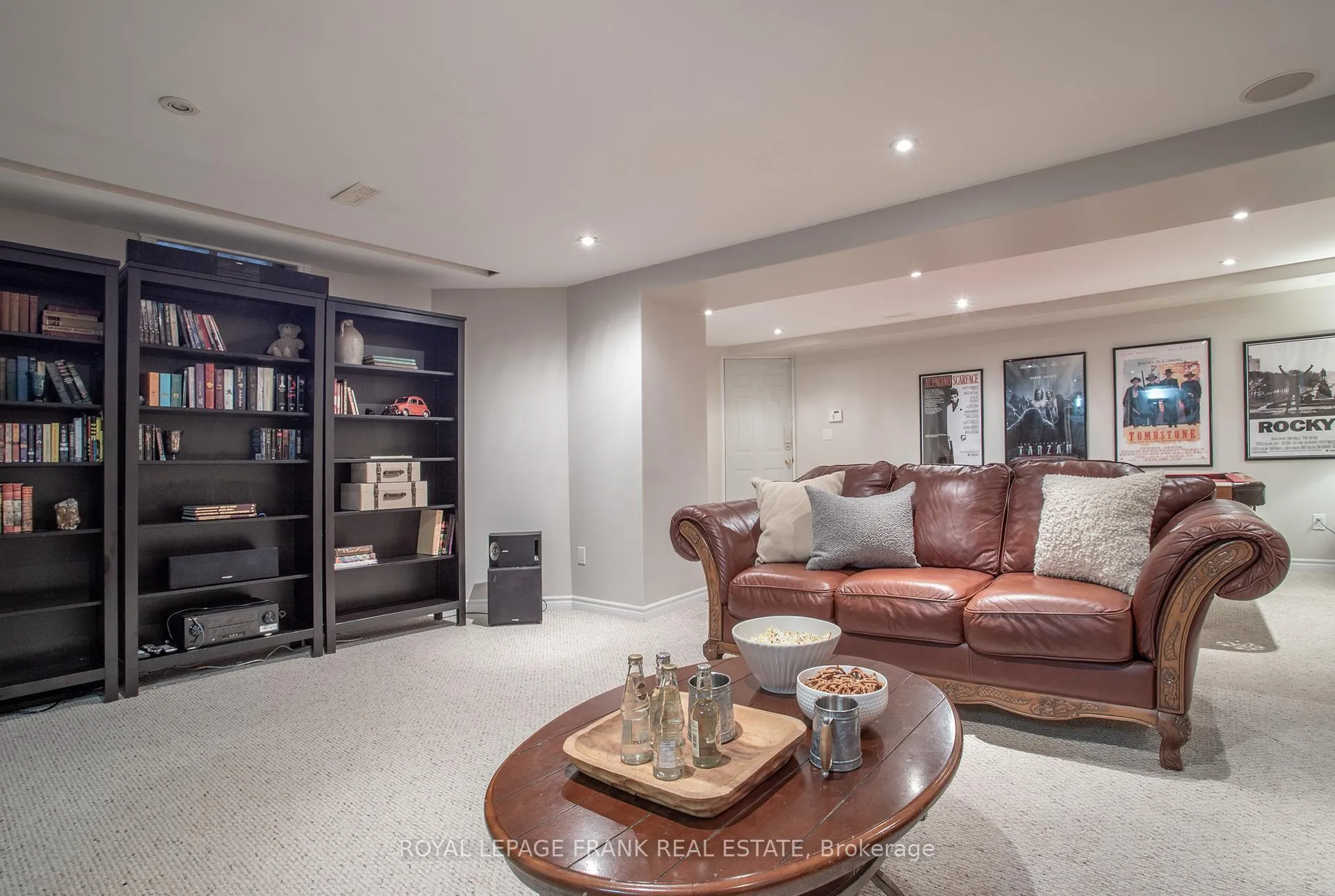 Photo 28 of 54 Selkirk Drive, Whitby, Brooklin — HOMEH
