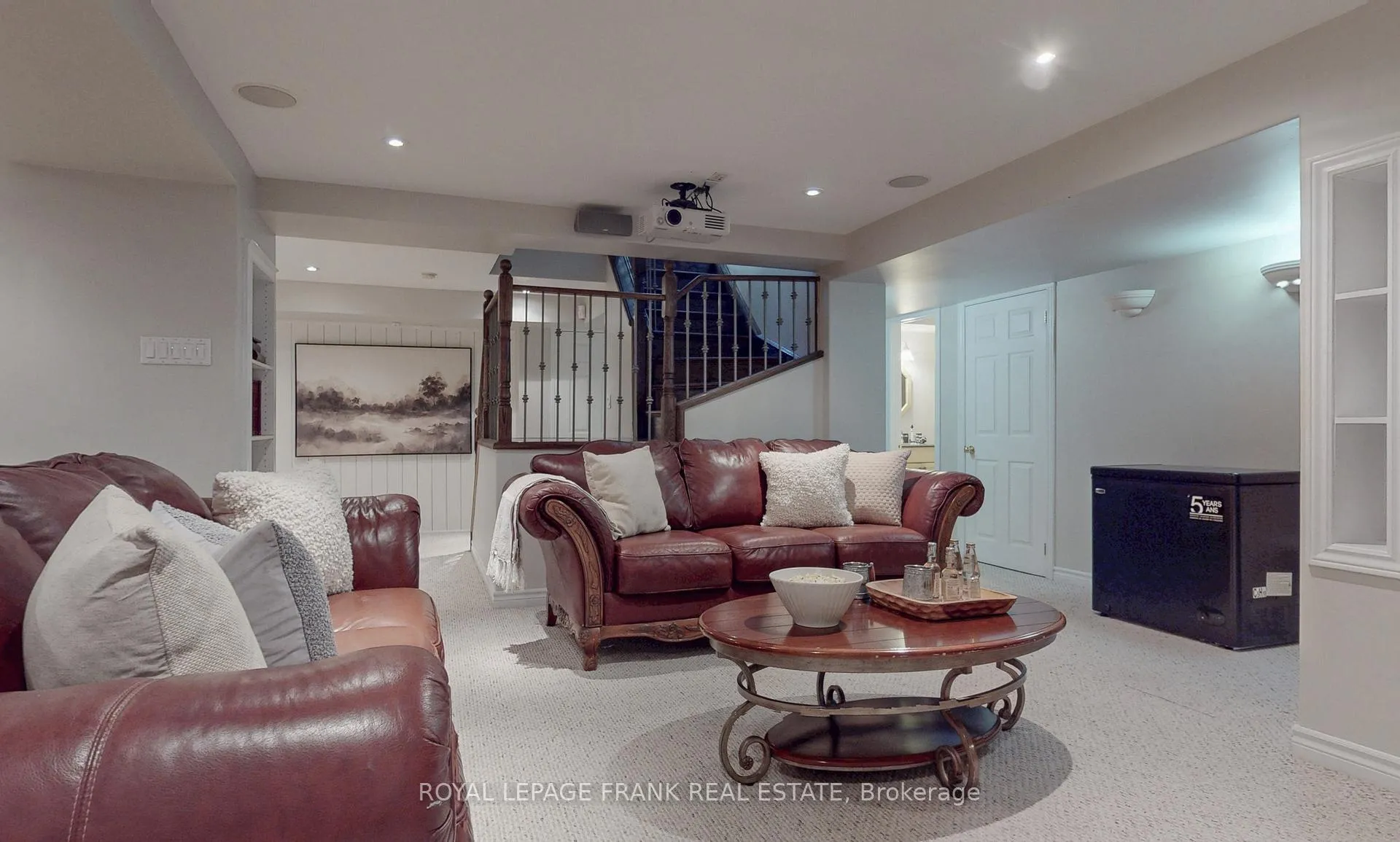 Photo 29 of 54 Selkirk Drive, Whitby, Brooklin — HOMEH
