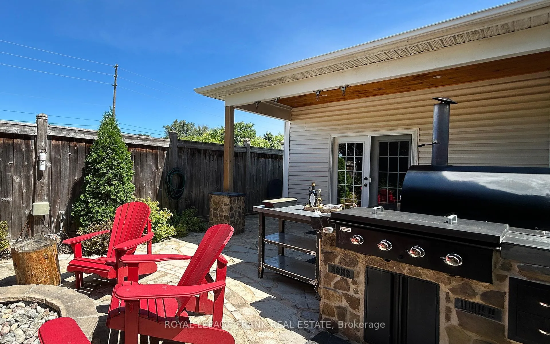 Photo 44 of 54 Selkirk Drive, Whitby, Brooklin — HOMEH
