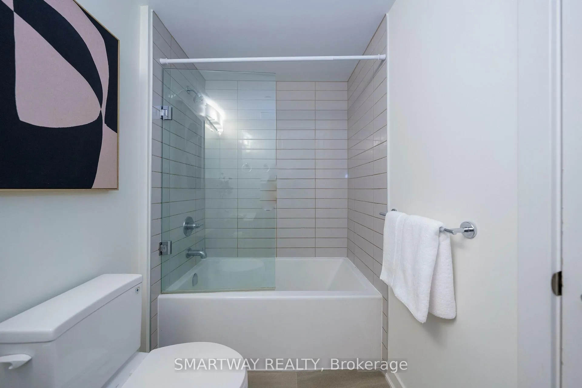 Photo 15 of Unit 203, 340 Plains Road E, Burlington, LaSalle — HOMEH