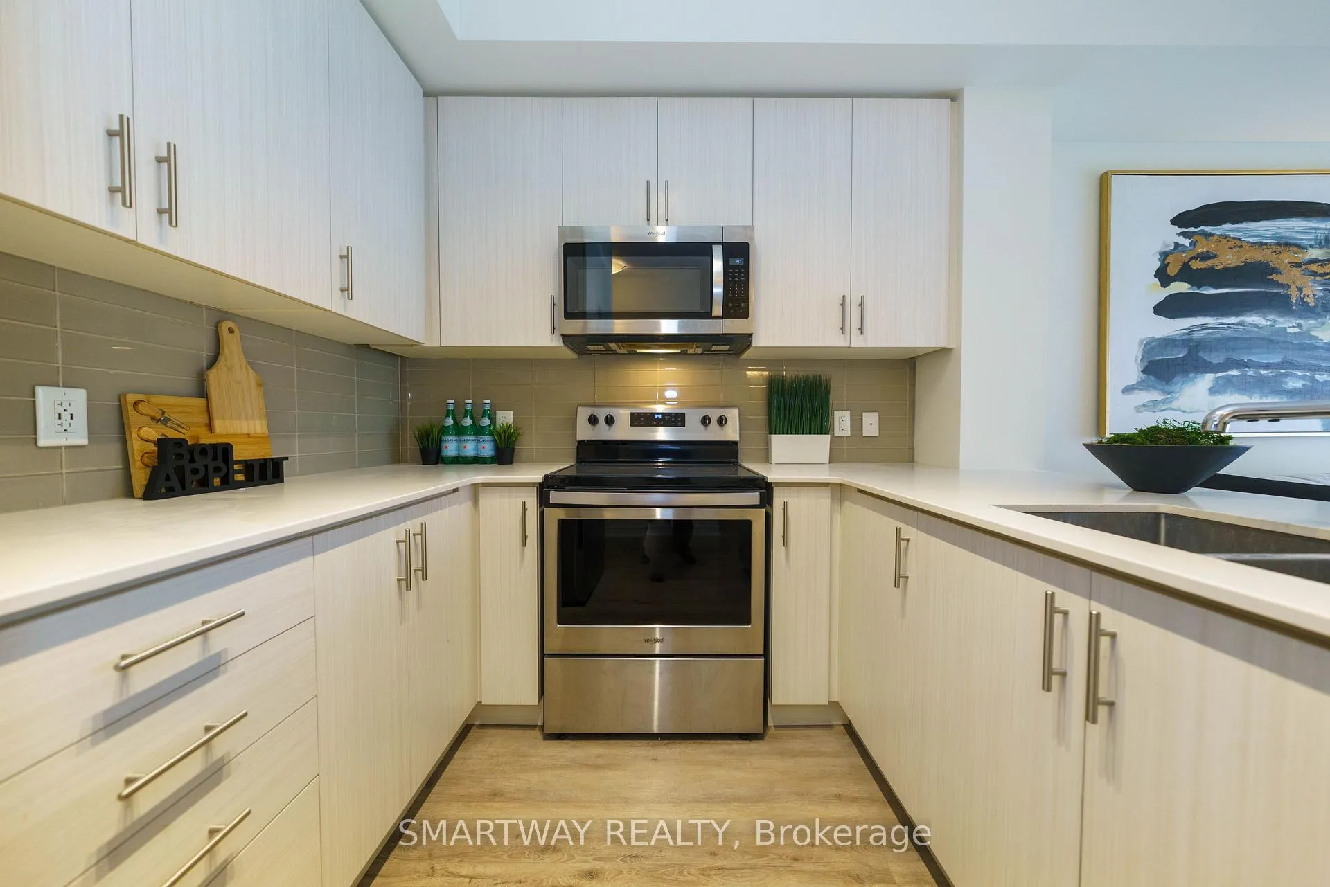 Photo 23 of Unit 203, 340 Plains Road E, Burlington, LaSalle — HOMEH