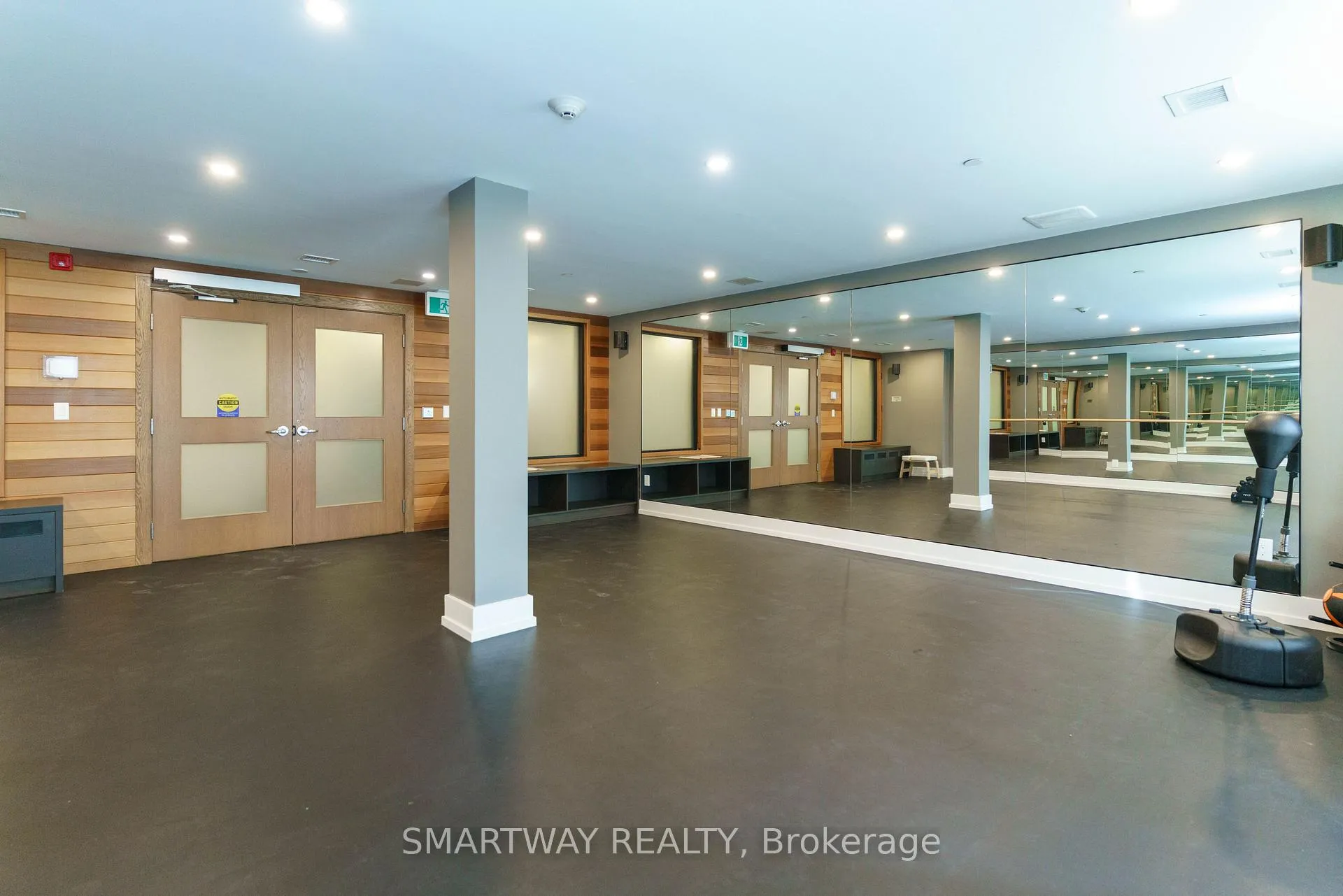 Photo 43 of Unit 203, 340 Plains Road E, Burlington, LaSalle — HOMEH