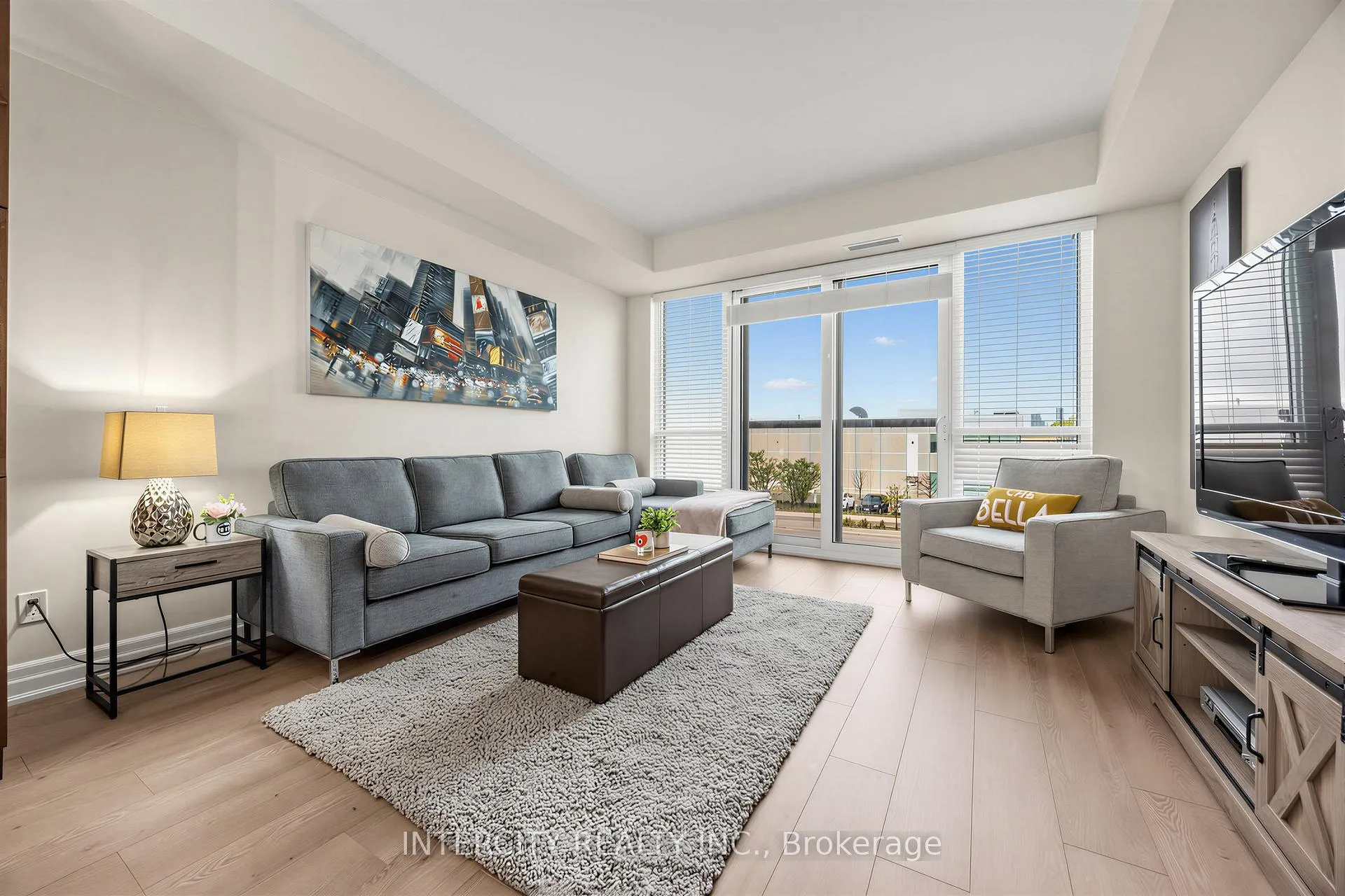 Photo 2 of Unit 210, 9075 Jane Street, Vaughan, Concord — HOMEH