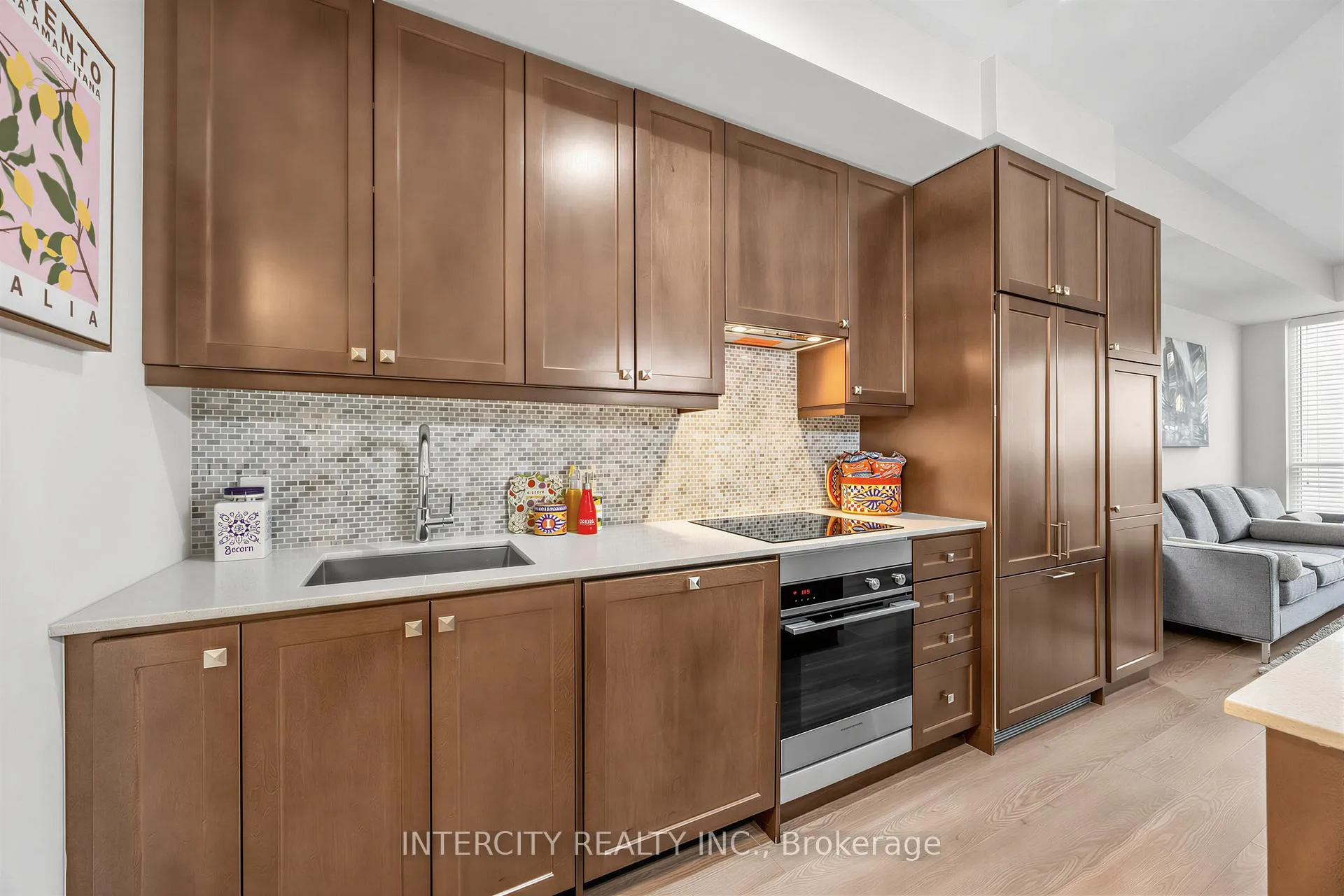 Photo 13 of Unit 210, 9075 Jane Street, Vaughan, Concord — HOMEH
