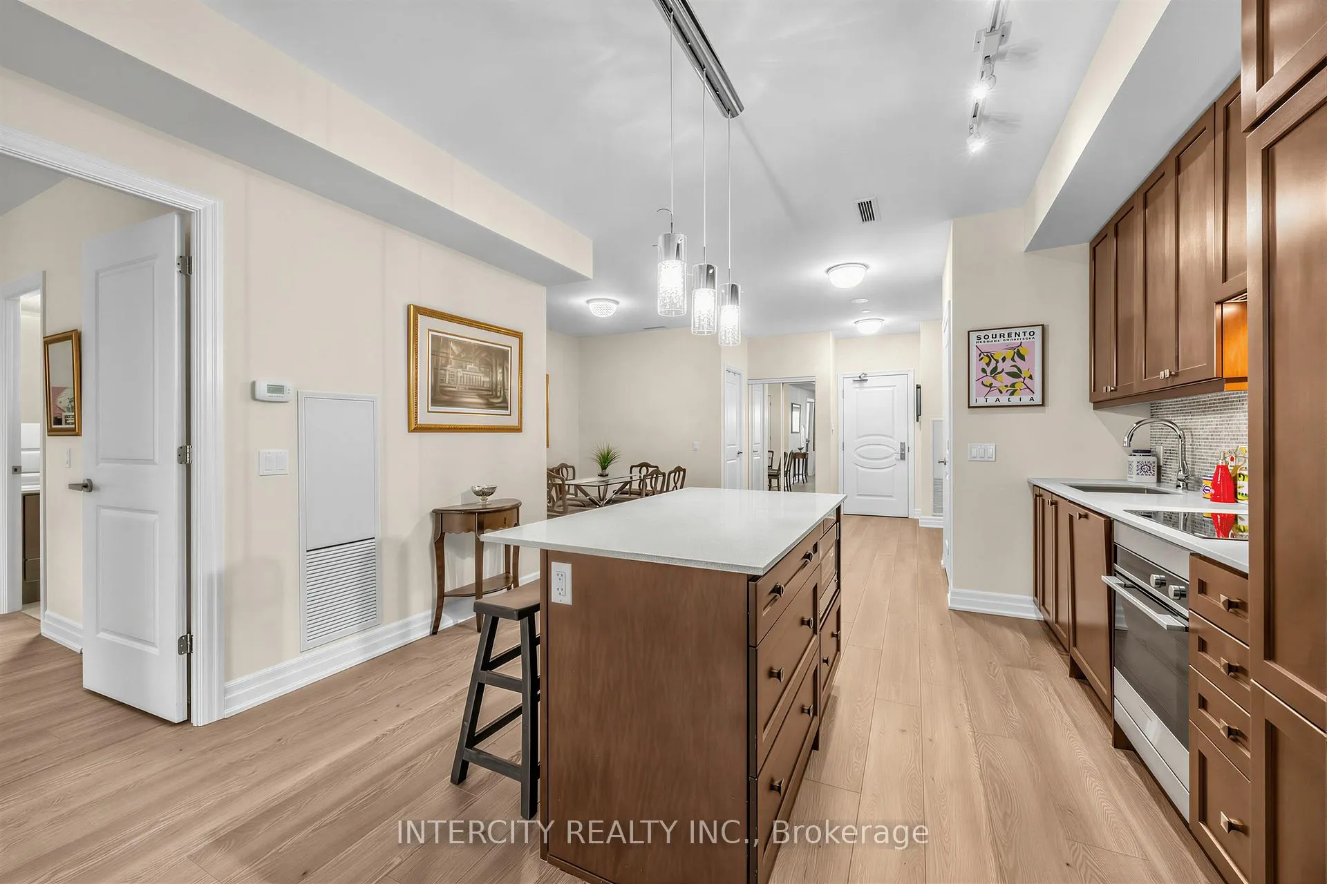 Photo 15 of Unit 210, 9075 Jane Street, Vaughan, Concord — HOMEH