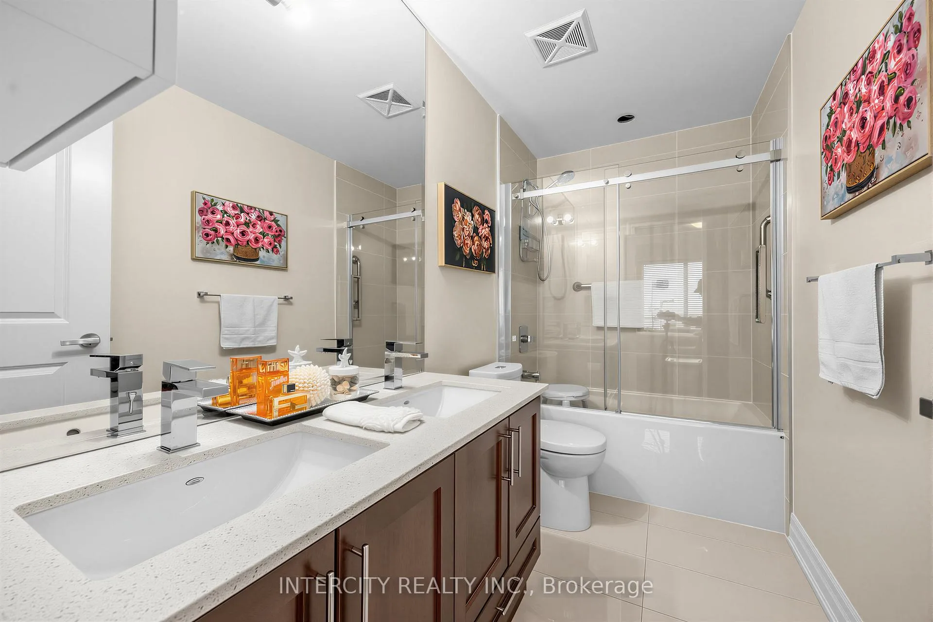 Photo 23 of Unit 210, 9075 Jane Street, Vaughan, Concord — HOMEH