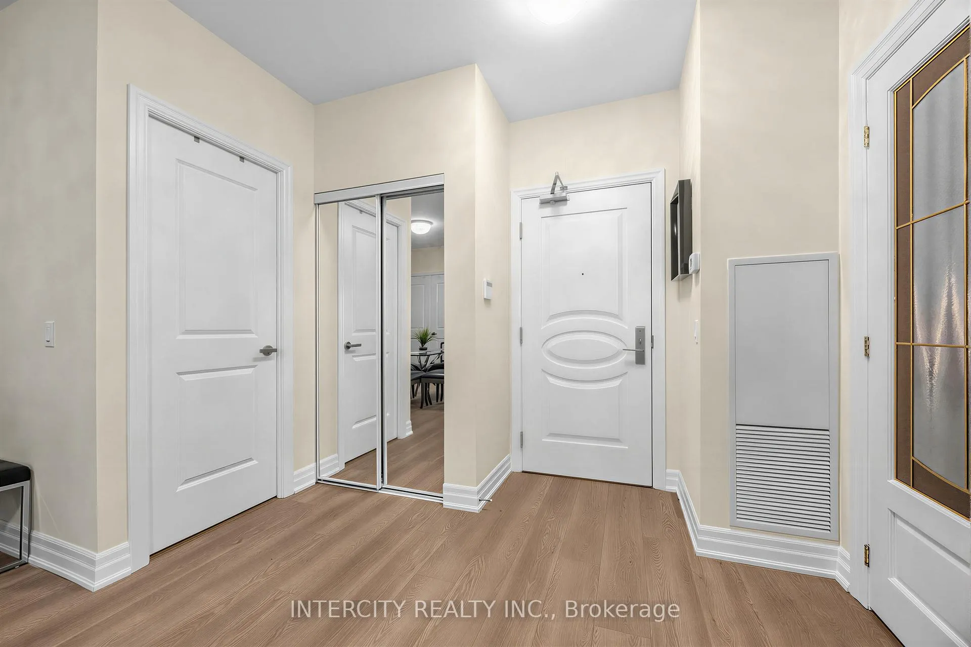 Photo 24 of Unit 210, 9075 Jane Street, Vaughan, Concord — HOMEH