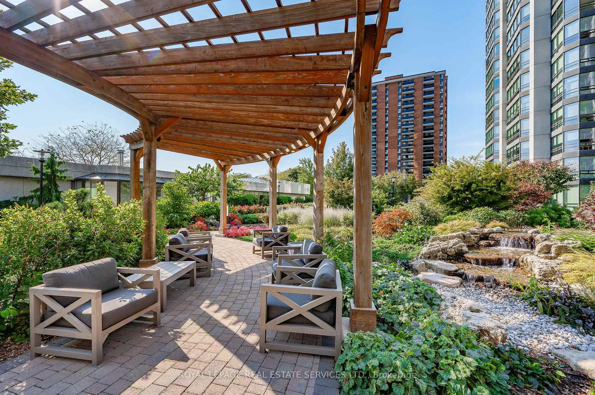 Photo 49 of Unit 1506, 2170 Marine Drive, Oakville, Bronte — HOMEH