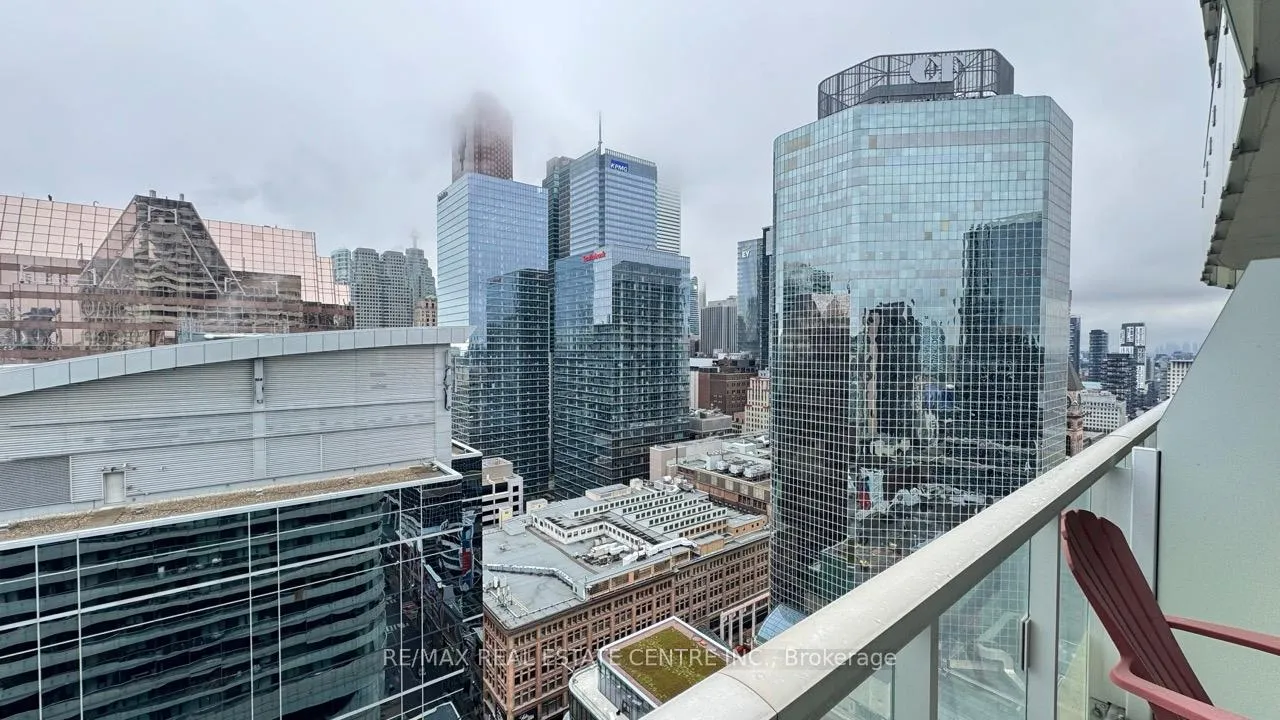 Photo 10 of Unit 2608, 197 Yonge Street, Toronto, Church-Yonge Corridor — HOMEH