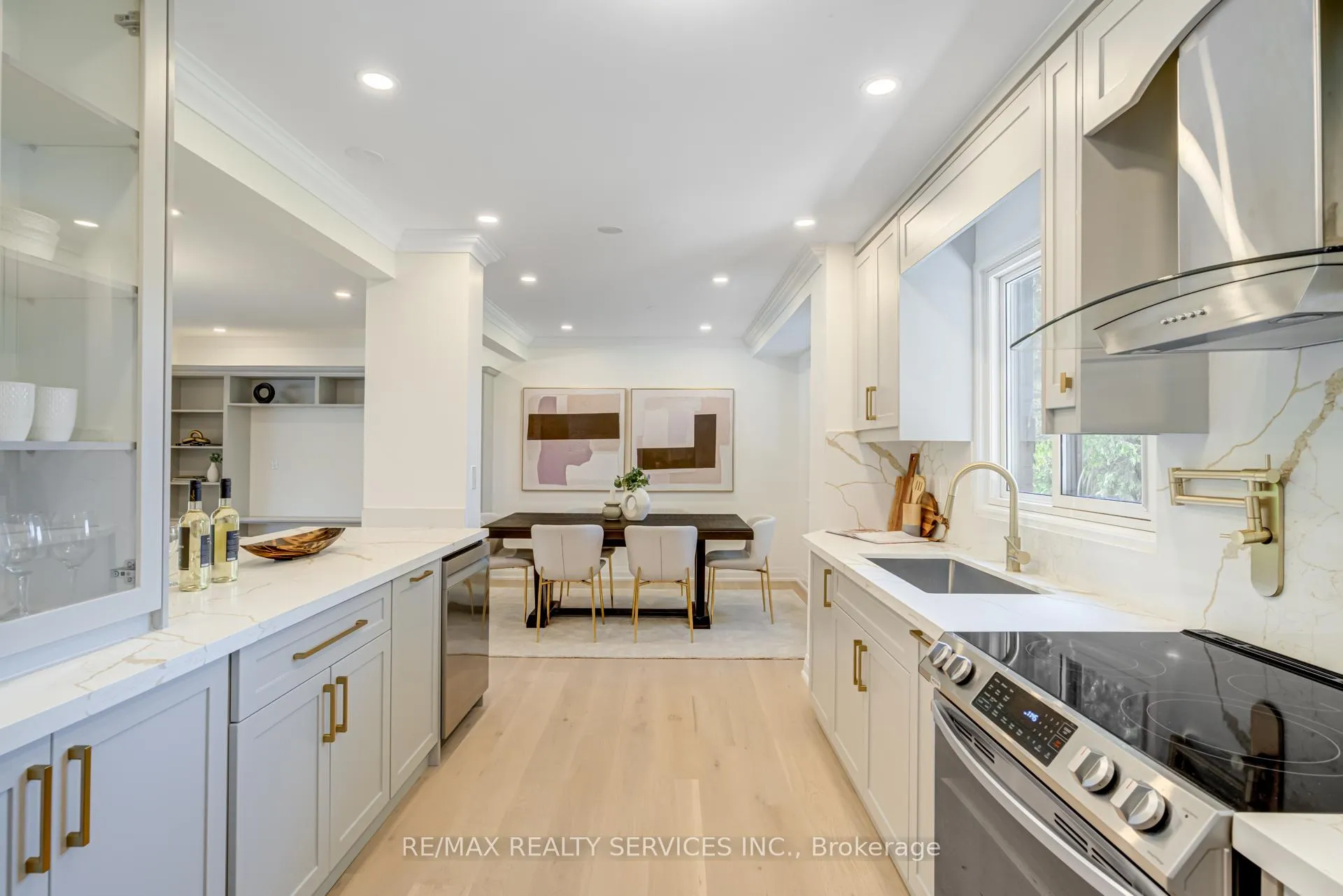 Photo 12 of 5133 Cherryhill Cres, Burlington, Appleby — HOMEH