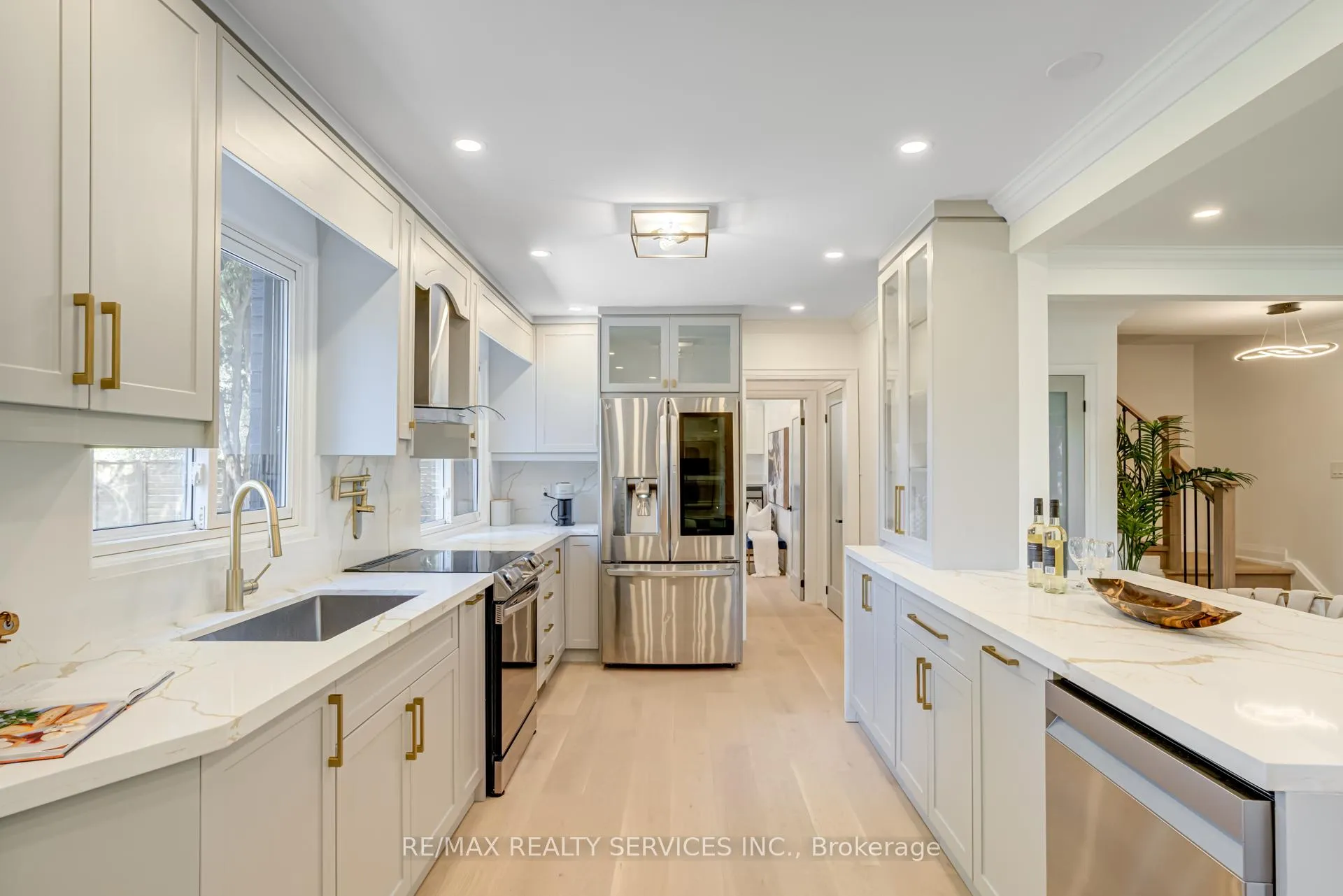 Photo 13 of 5133 Cherryhill Cres, Burlington, Appleby — HOMEH