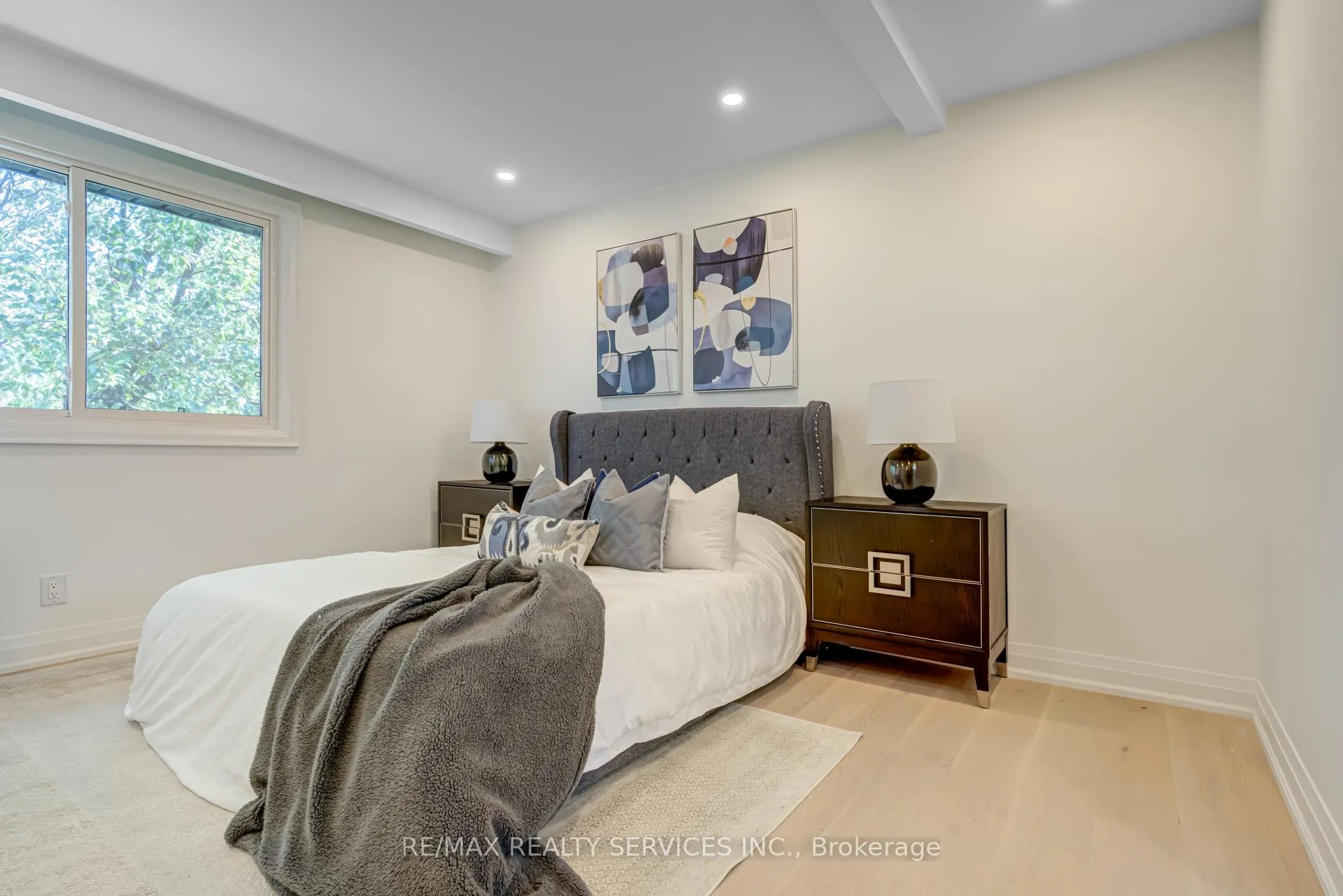 Photo 23 of 5133 Cherryhill Cres, Burlington, Appleby — HOMEH