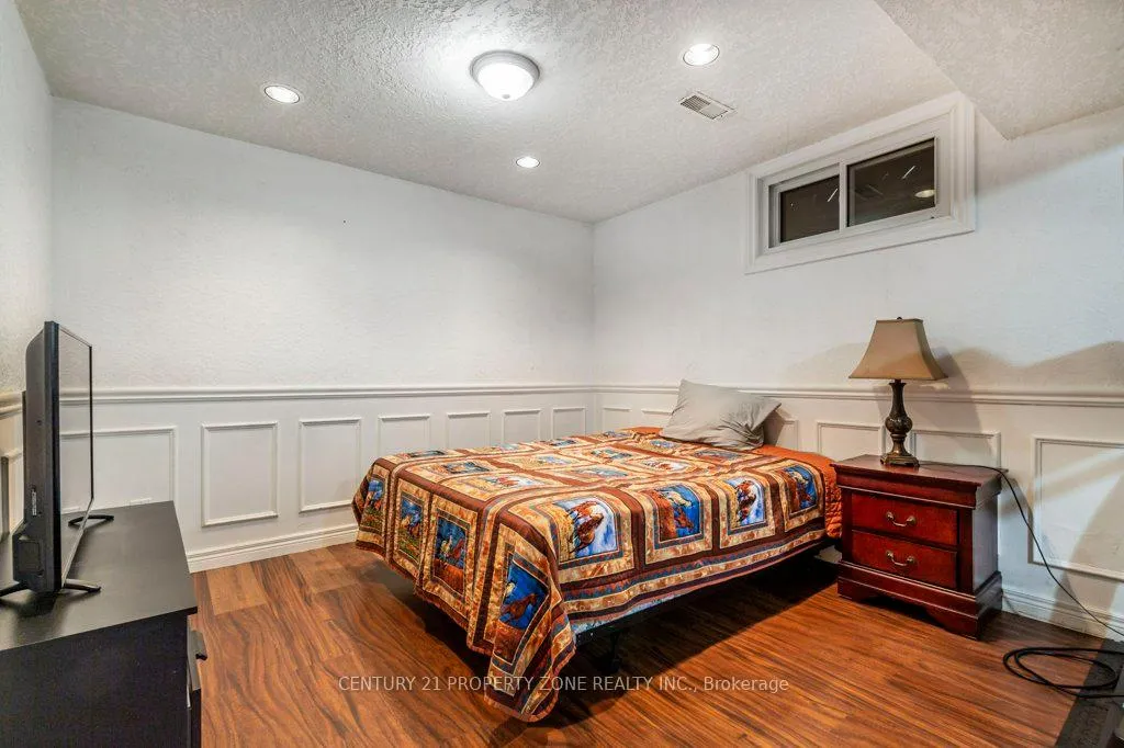 Photo 14 of 38 Rauch Court, Kitchener — HOMEH