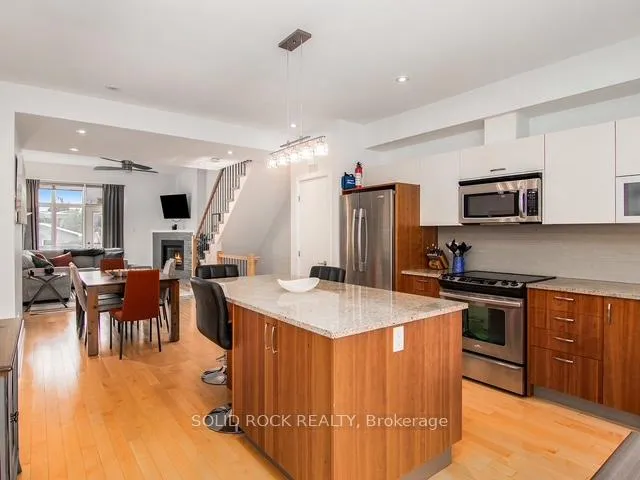 Photo 6 of Unit D, 63 Young Street, Ottawa, West Centre Town — HOMEH