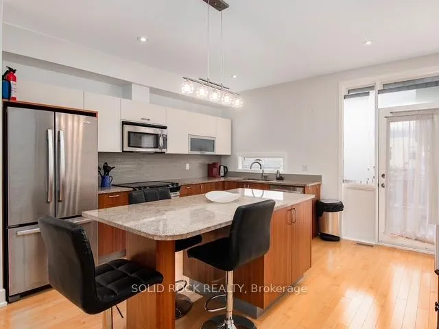 Photo 7 of Unit D, 63 Young Street, Ottawa, West Centre Town — HOMEH