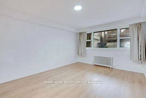 Photo 7 of Unit PH1, 104 Gloucester Grove, Toronto, Oakwood Village — HOMEH
