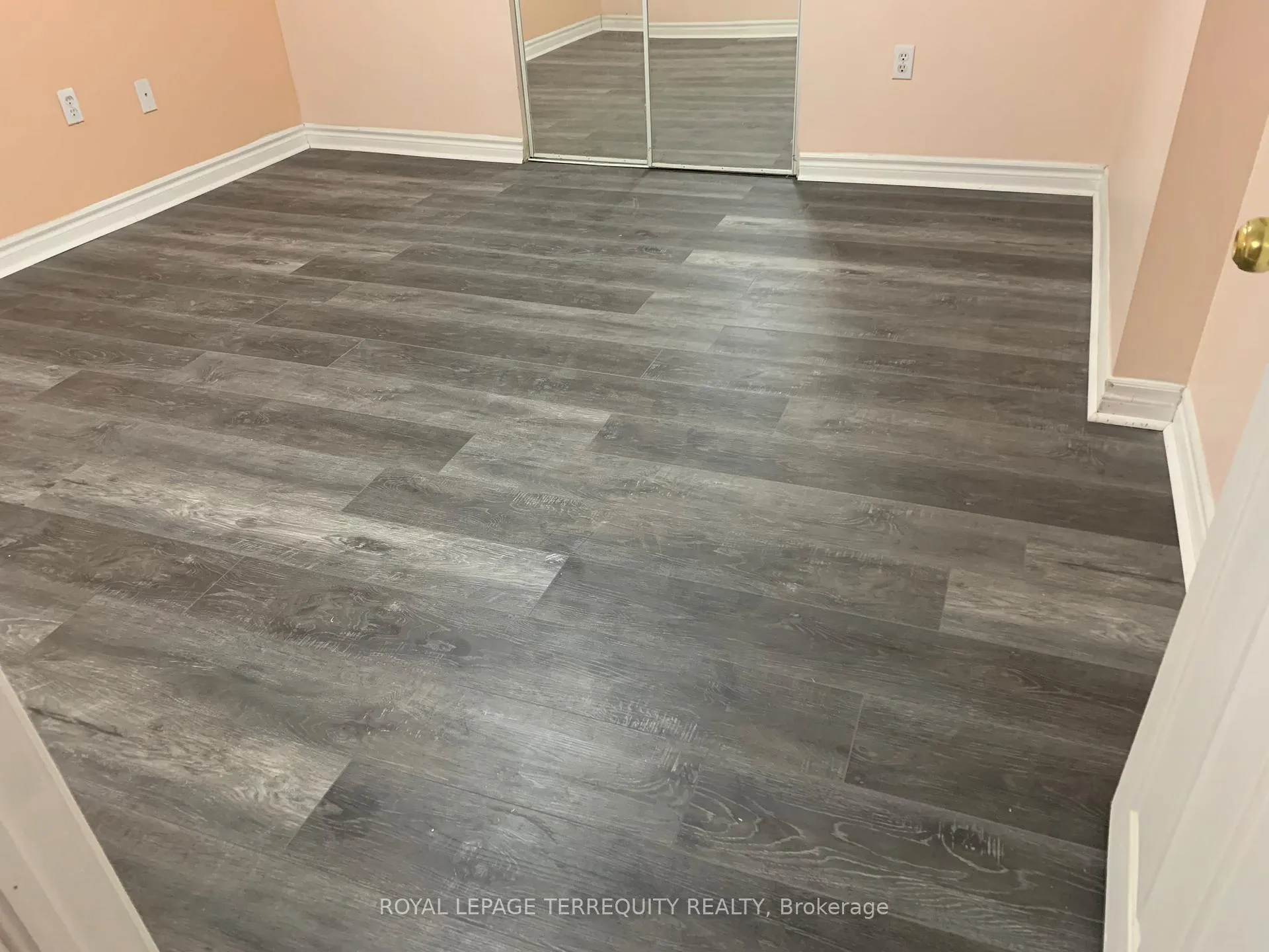 Photo 8 of Unit Bsmt, 12 Balmy Way, Brampton, Vales of Castlemore — HOMEH