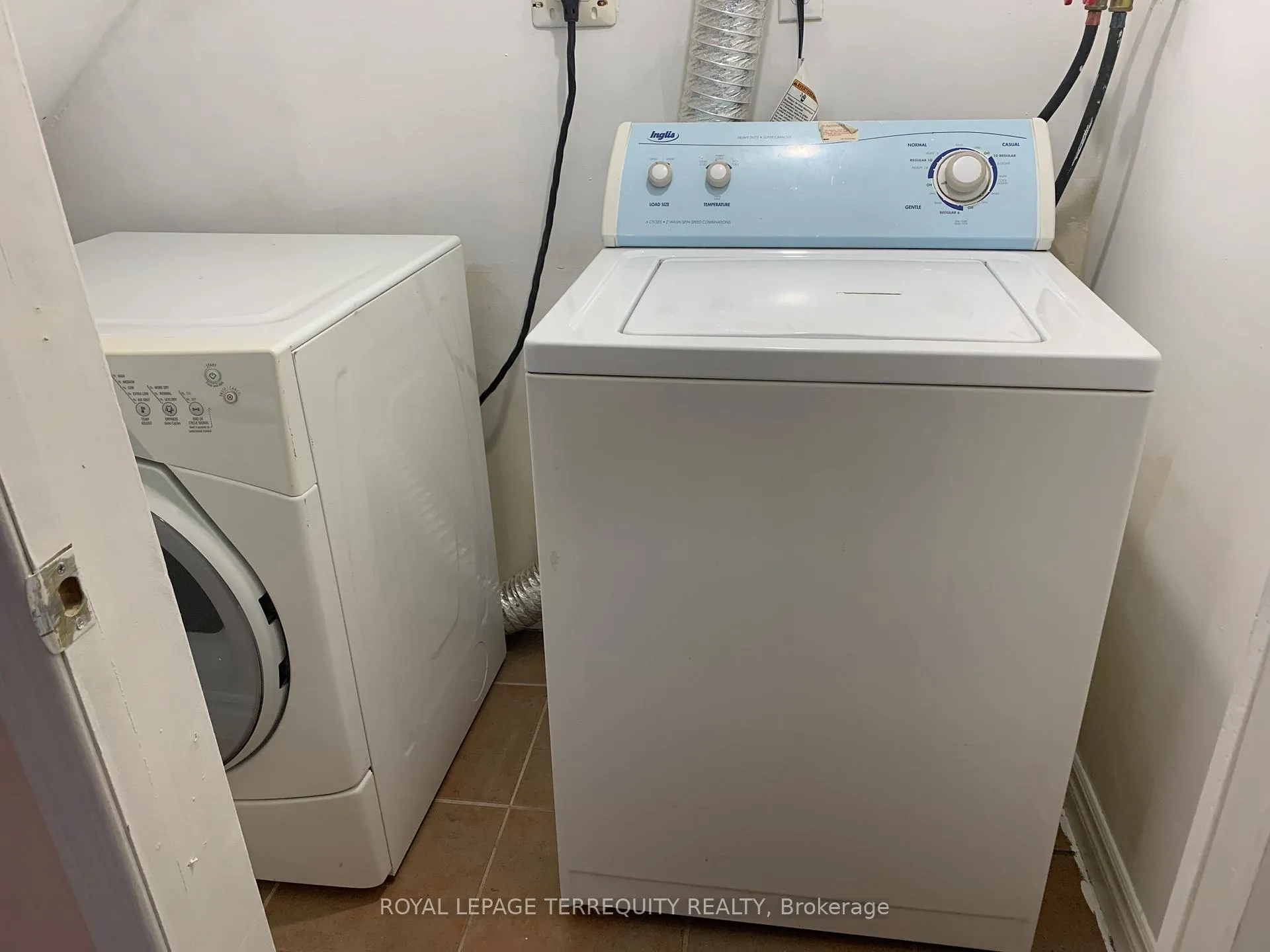 Photo 9 of Unit Bsmt, 12 Balmy Way, Brampton, Vales of Castlemore — HOMEH