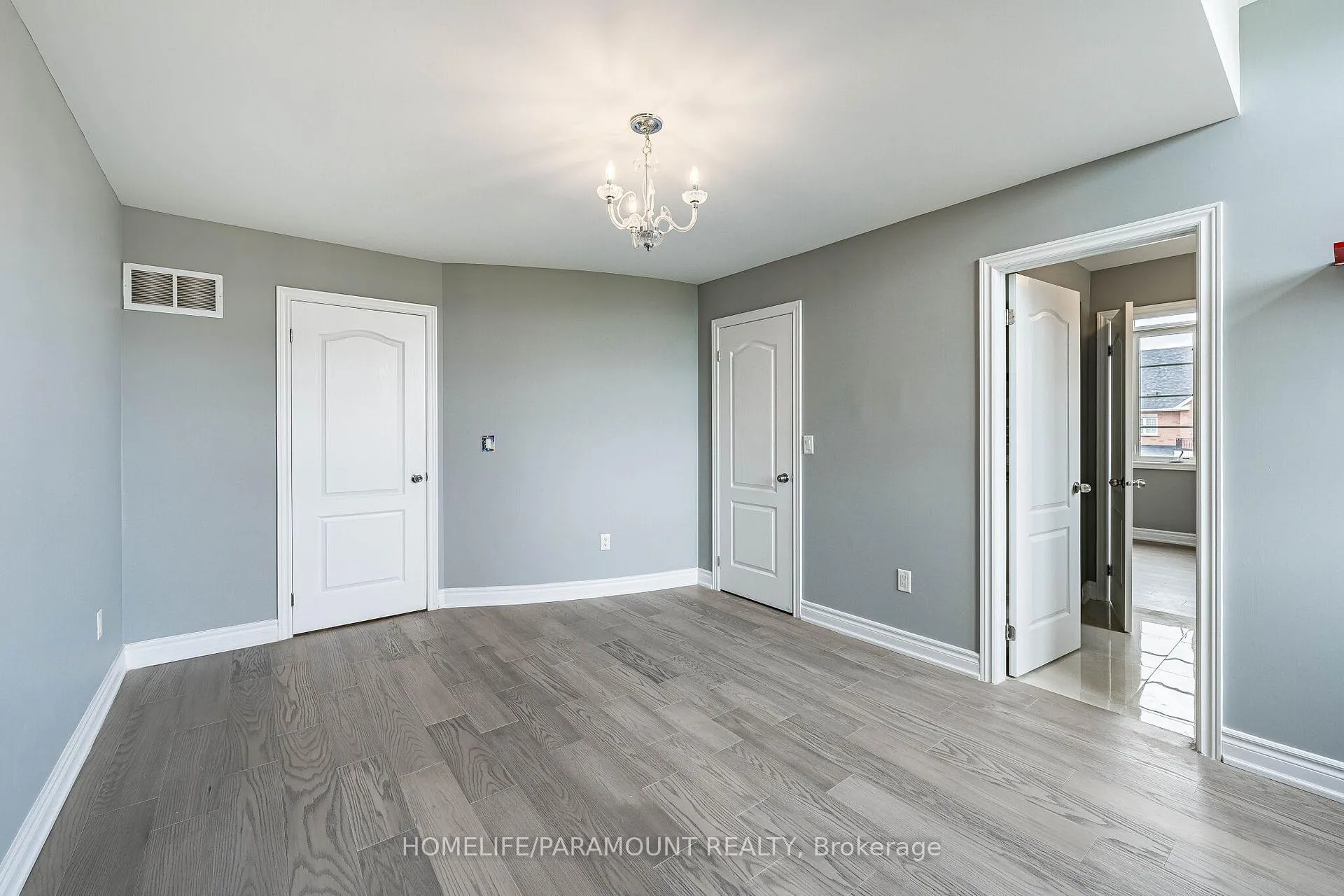 Photo 18 of 121 Highmark Drive, Vaughan, Vellore Village — HOMEH