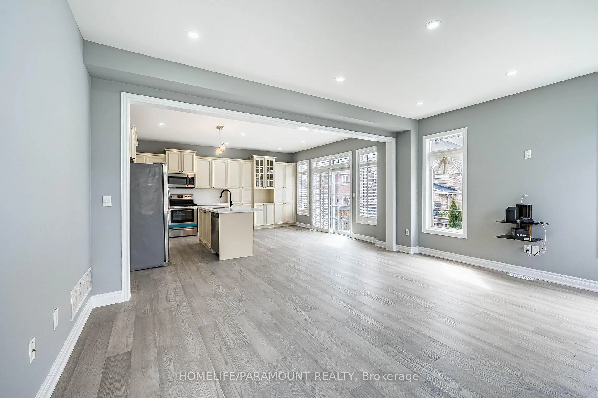 Photo 36 of 121 Highmark Drive, Vaughan, Vellore Village — HOMEH