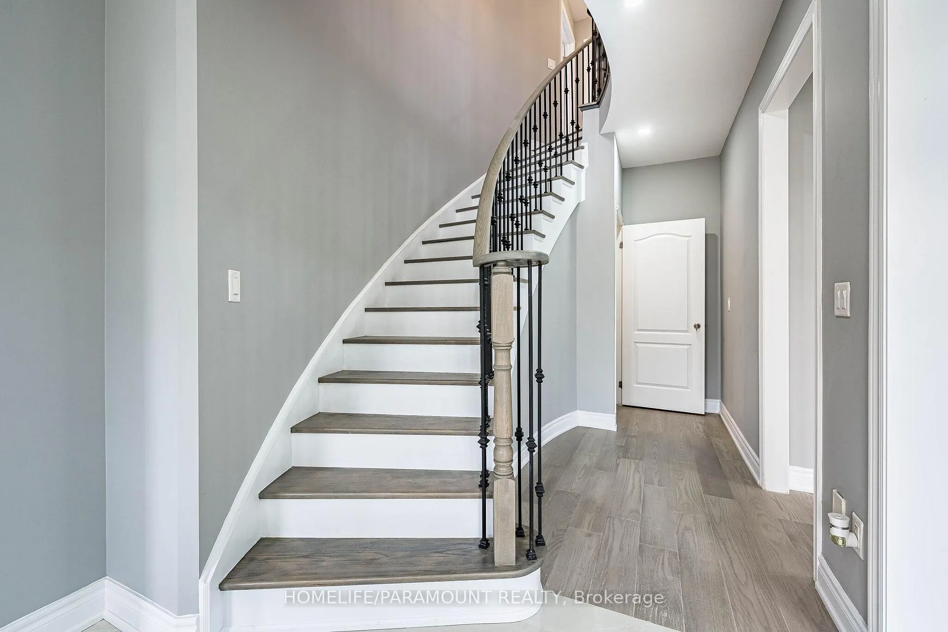 Photo 44 of 121 Highmark Drive, Vaughan, Vellore Village — HOMEH