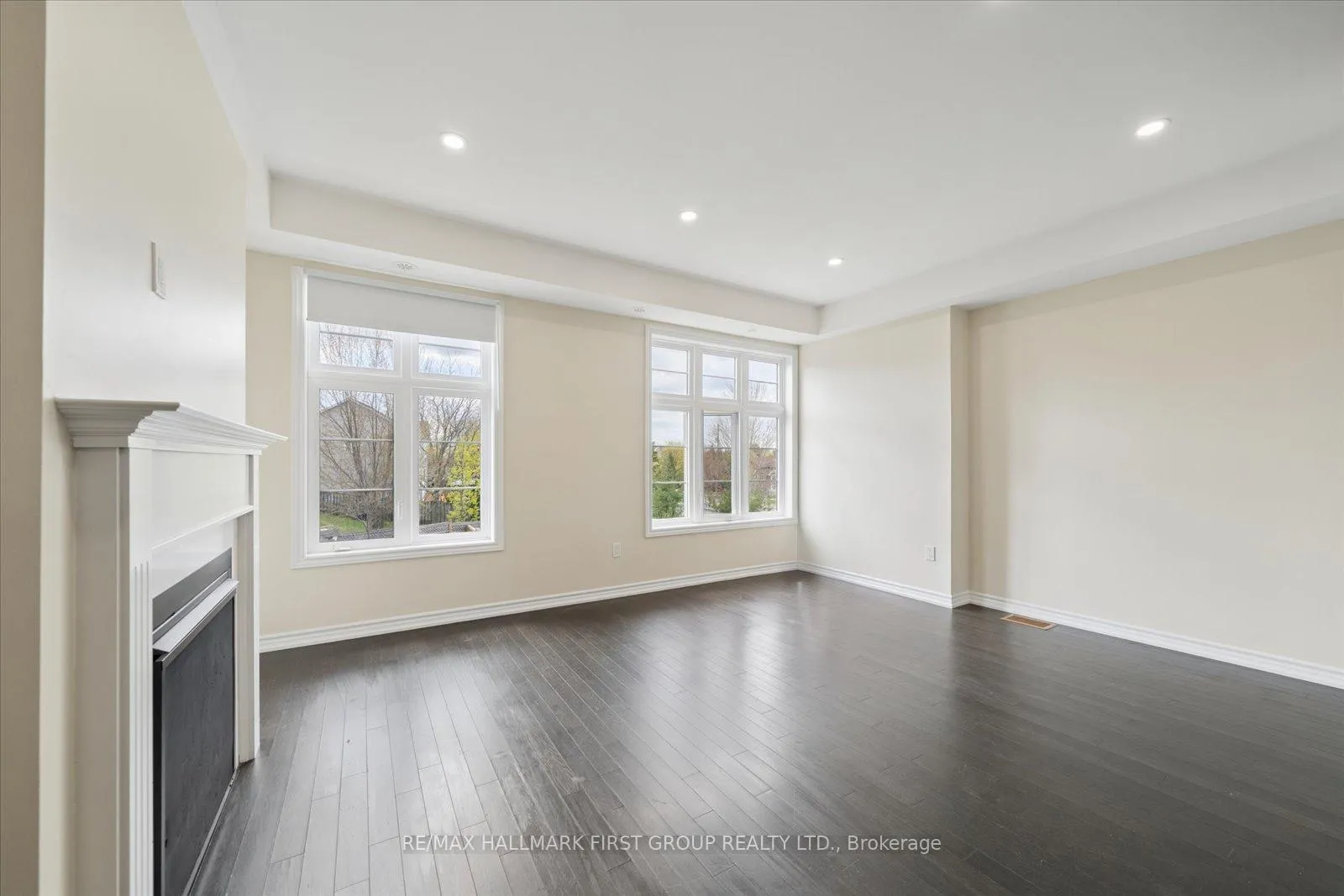 Photo 10 of 3 Westbury Way, Whitby, Brooklin — HOMEH