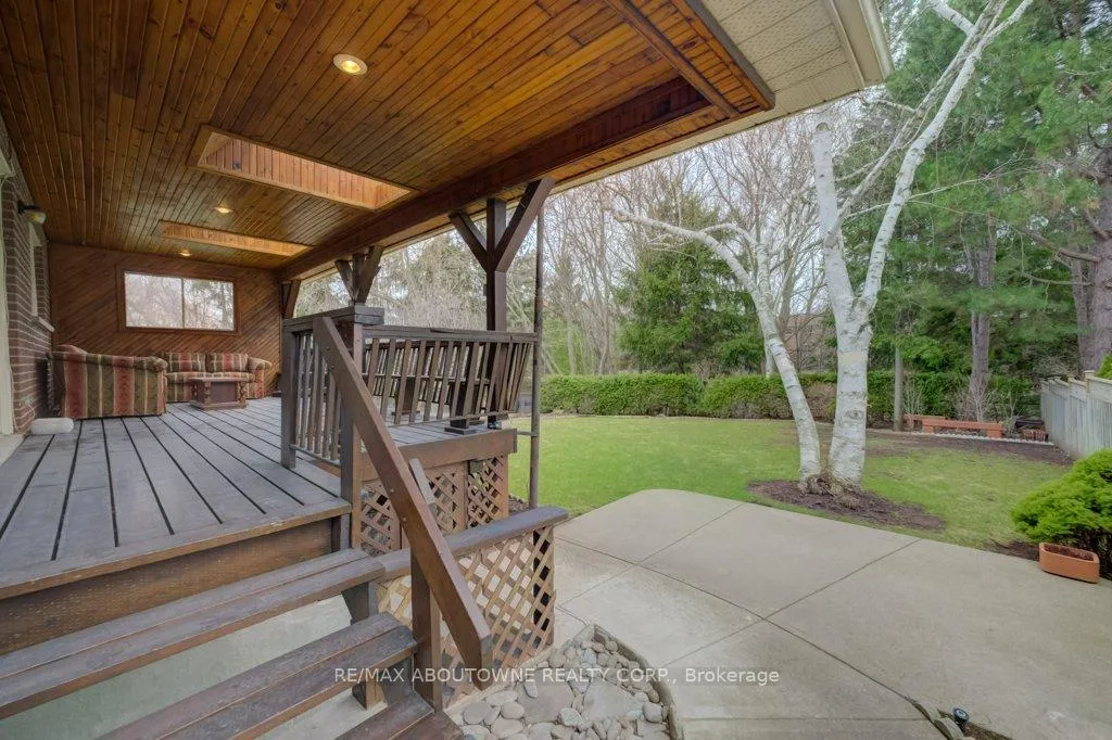 Photo 26 of 440 Parkridge Crescent, Oakville, Glen Abbey — HOMEH