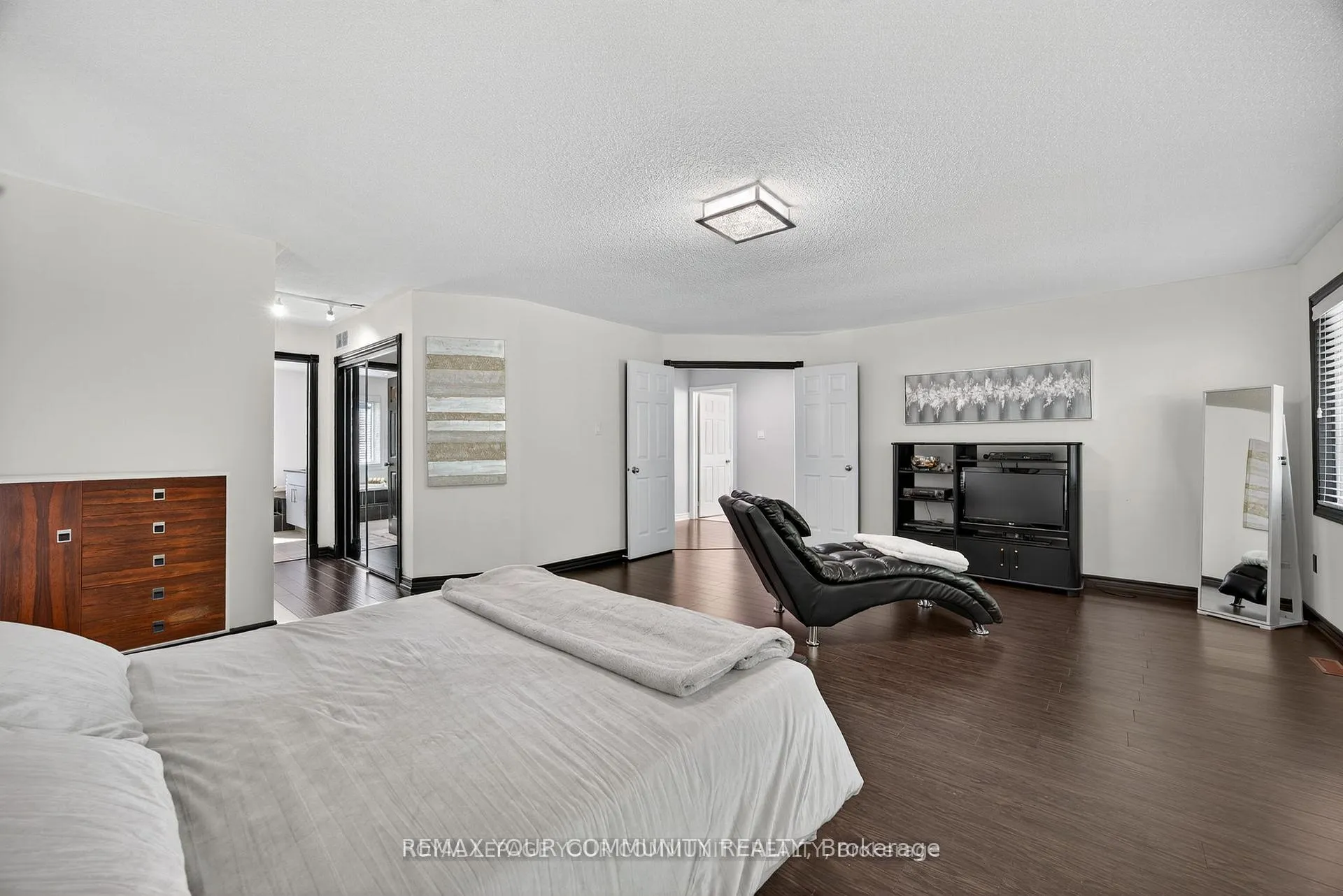 Photo 32 of 684 Exceller Circle, Newmarket, Stonehaven-Wyndham — HOMEH