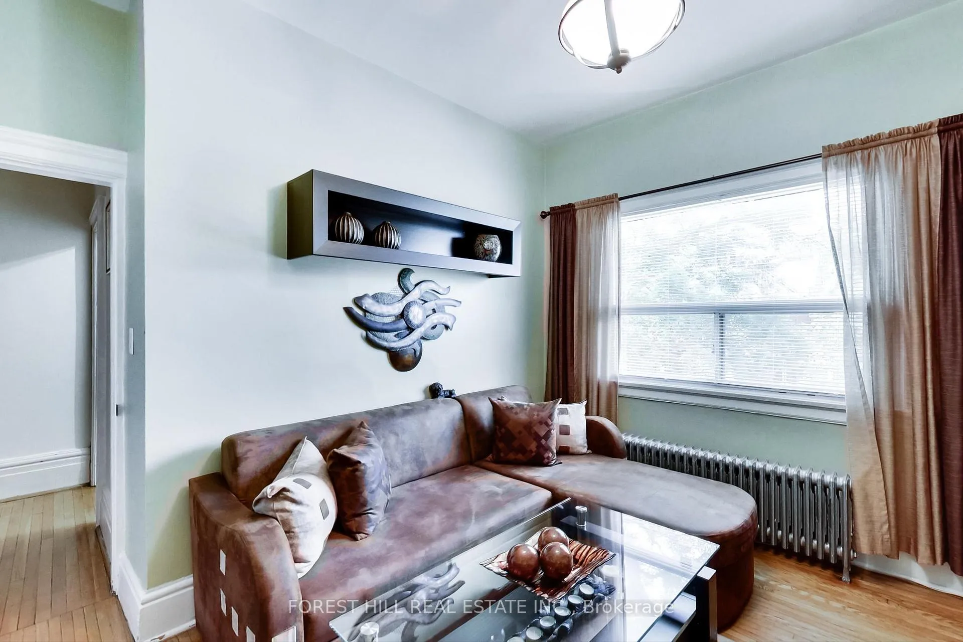 Photo 21 of 23 Lansdowne Avenue, Toronto, Roncesvalles — HOMEH