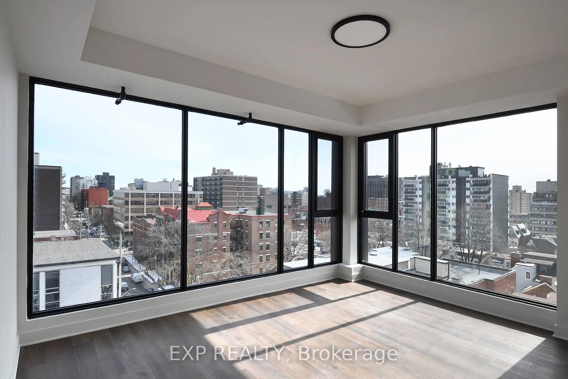 Photo 3 of Unit 803, 331 Cooper Street, Ottawa, Ottawa Centre — HOMEH