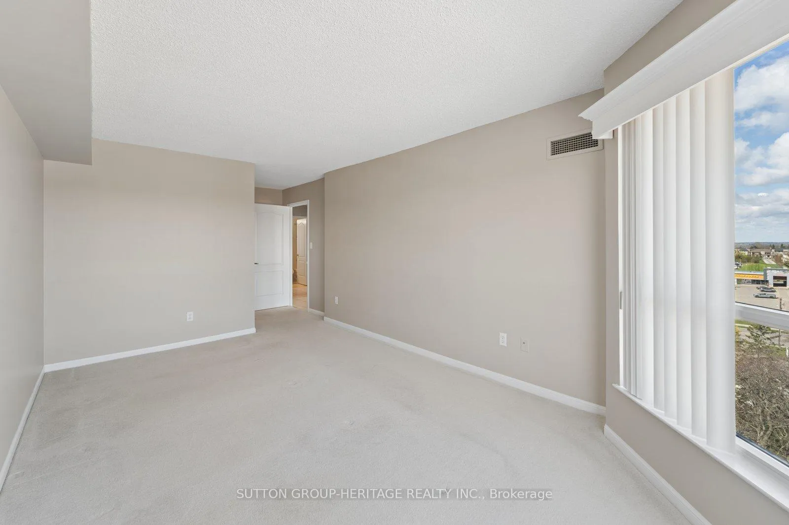 Photo 18 of Unit 1109, 712 Rossland Road E, Whitby, Pringle Creek — HOMEH
