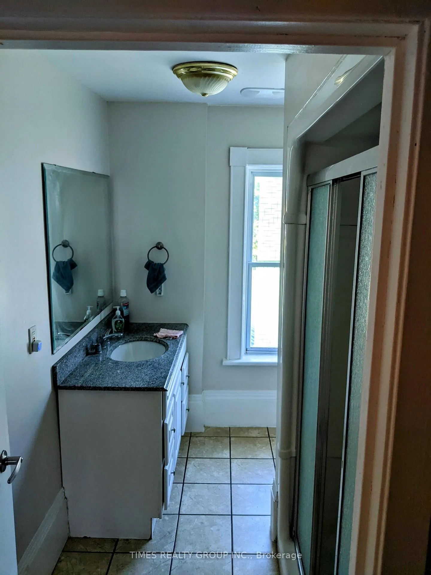 Photo 17 of 10 - 12 Murney Street, Belleville, Belleville Ward — HOMEH