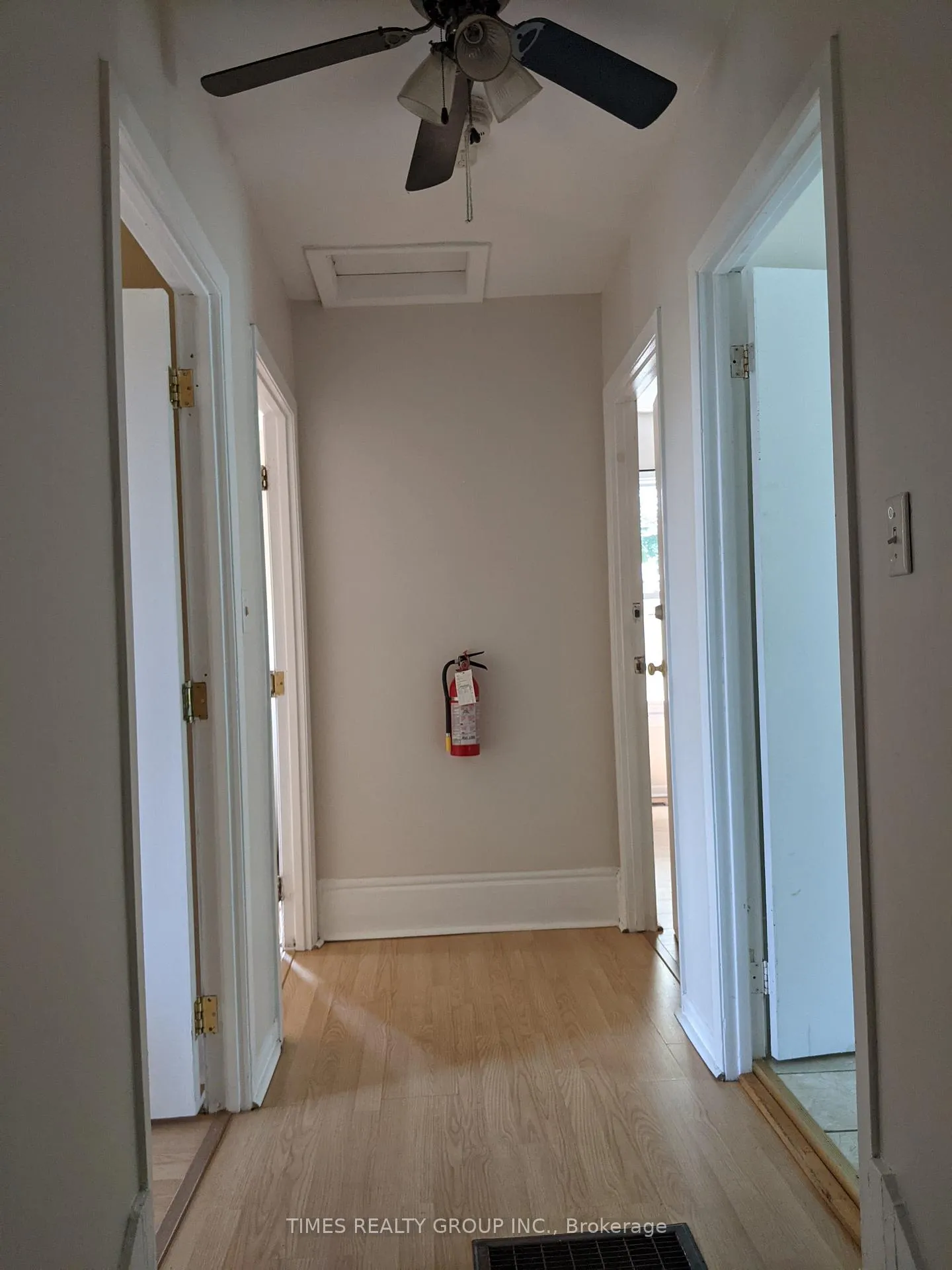 Photo 18 of 10 - 12 Murney Street, Belleville, Belleville Ward — HOMEH