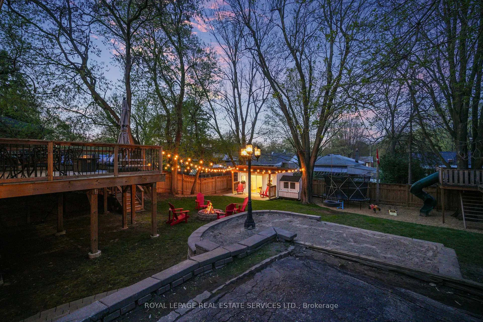Photo 37 of 18 Elizabeth Street, Halton Hills, Georgetown — HOMEH