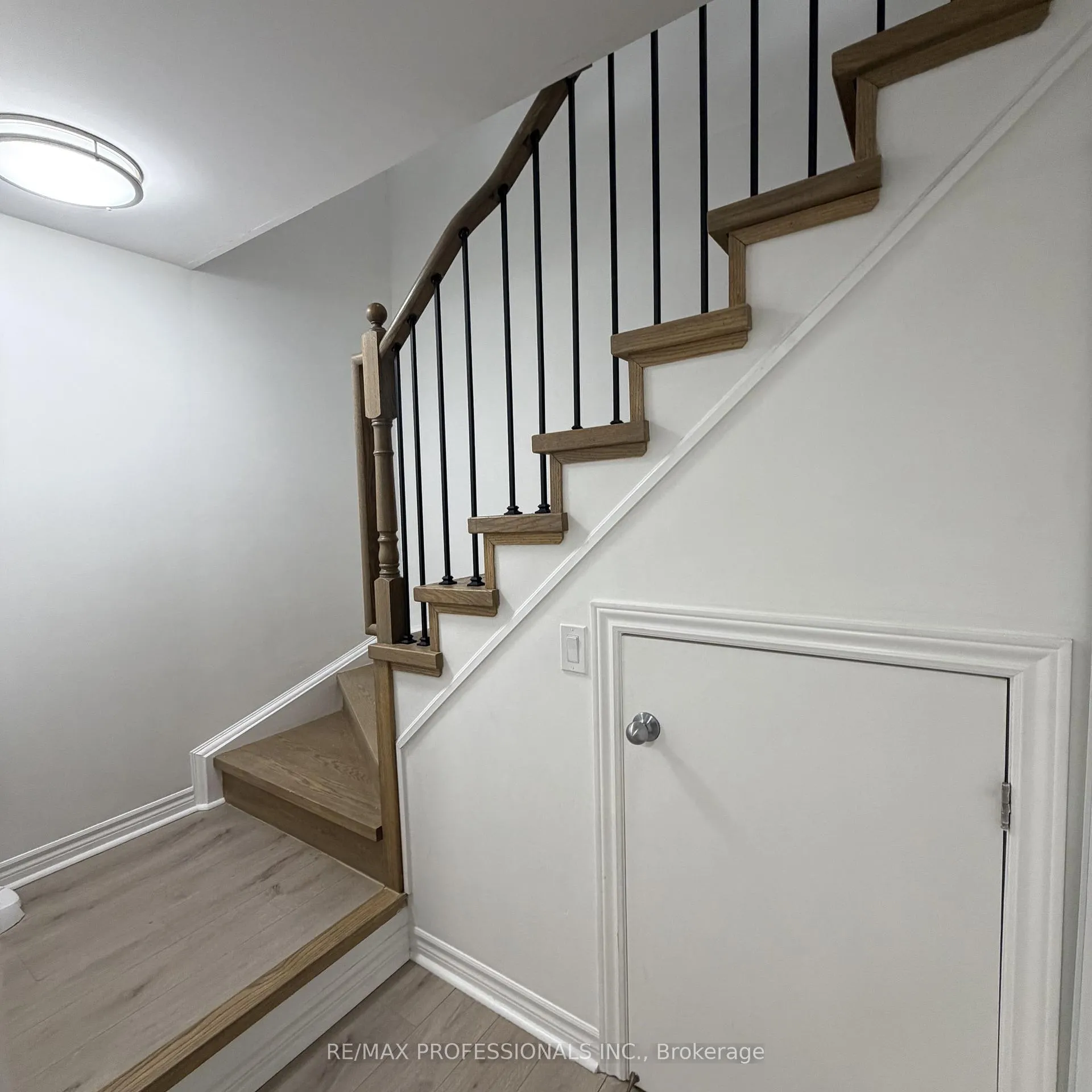 Photo 16 of Unit 77, 30 Carnation Avenue, Etobicoke, Long Branch — HOMEH