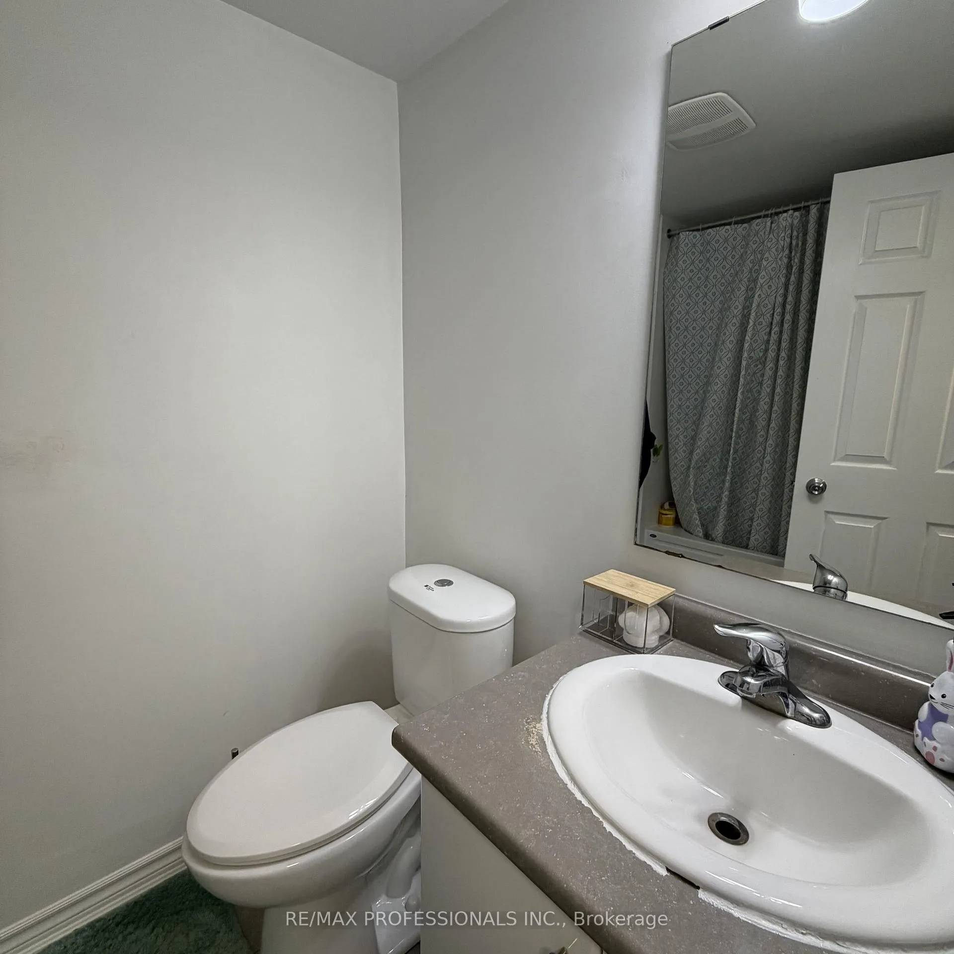 Photo 17 of Unit 77, 30 Carnation Avenue, Etobicoke, Long Branch — HOMEH