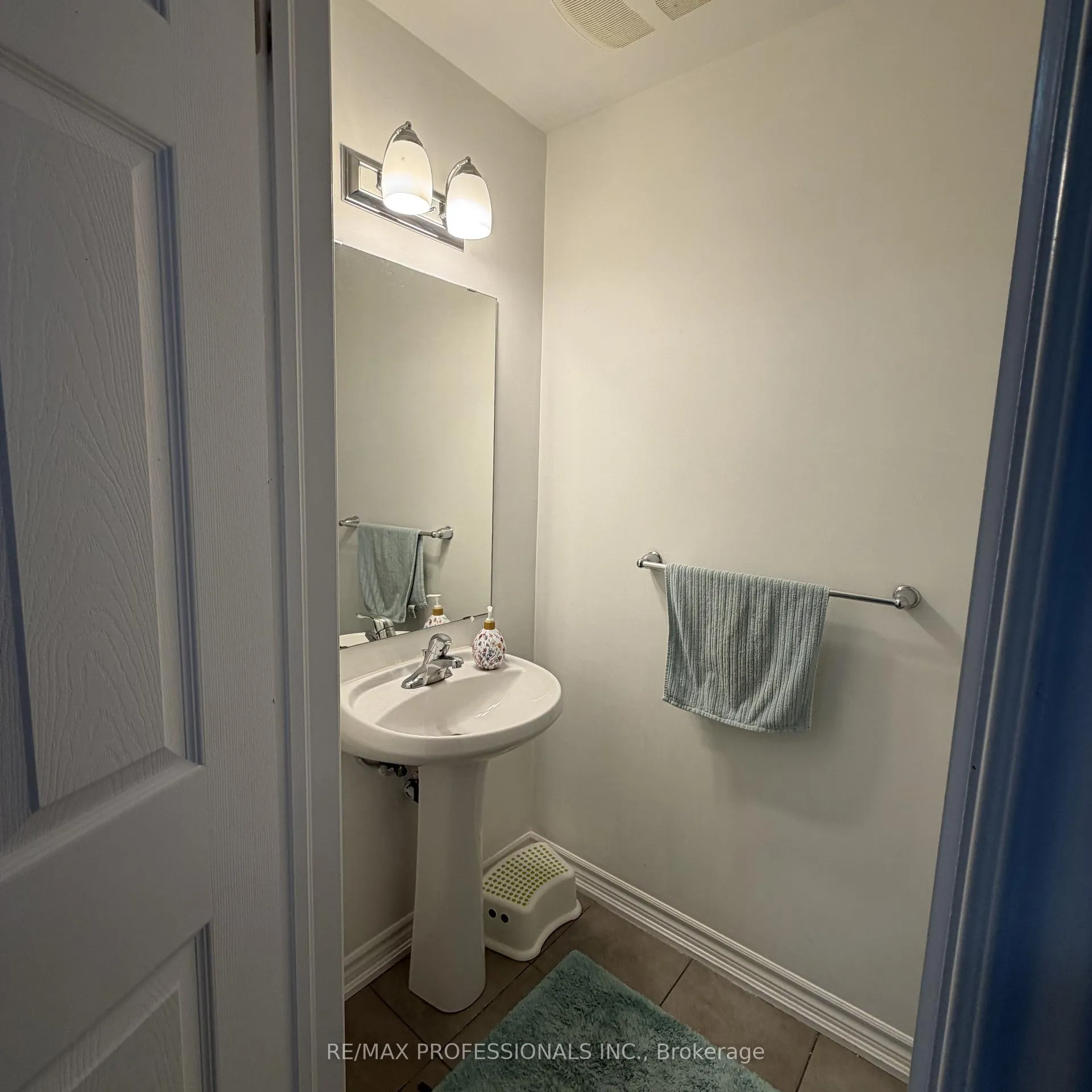 Photo 21 of Unit 77, 30 Carnation Avenue, Etobicoke, Long Branch — HOMEH