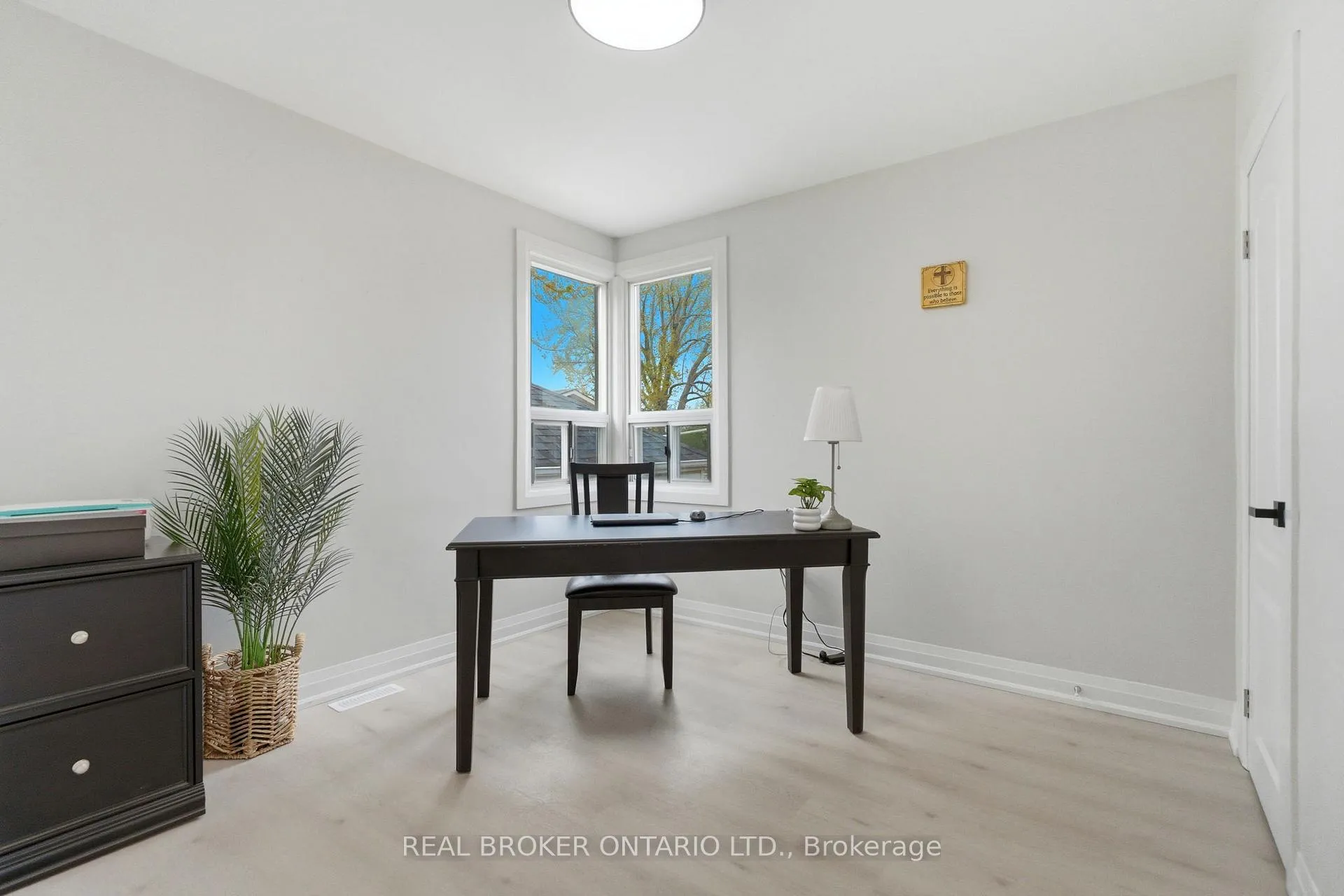 Photo 21 of 101 Corman Avenue, Hamilton, Stoney Creek — HOMEH