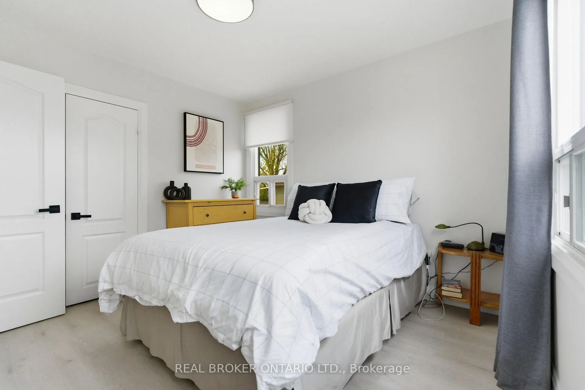 Photo 25 of 101 Corman Avenue, Hamilton, Stoney Creek — HOMEH