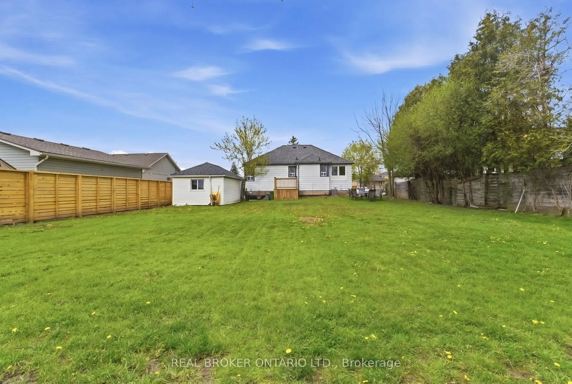Photo 43 of 101 Corman Avenue, Hamilton, Stoney Creek — HOMEH