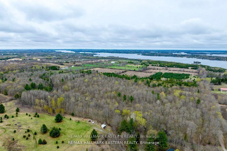 Photo 3 of 1737 Thirteenth Line, Selwyn — HOMEH