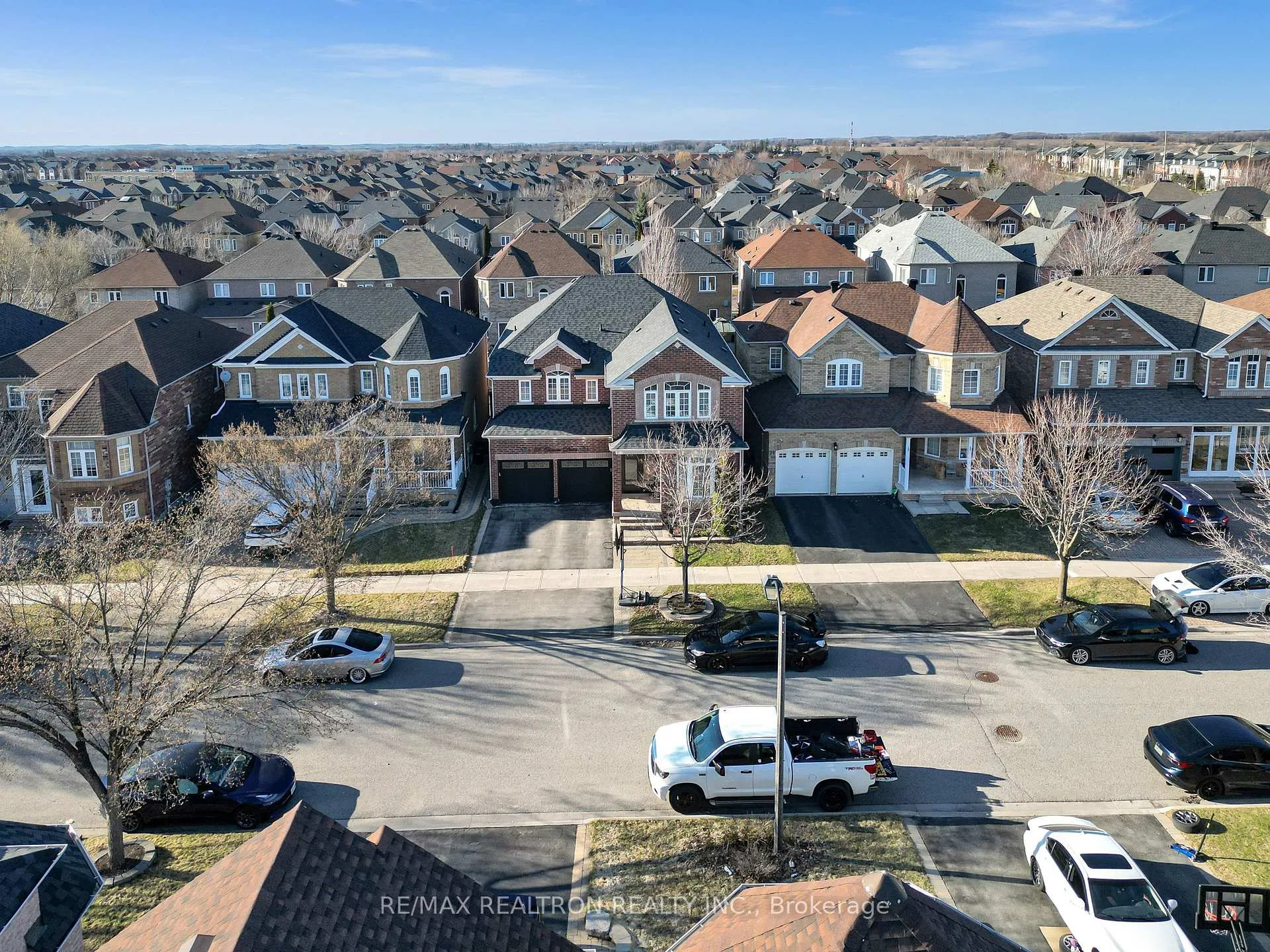 Photo 15 of 32 Chasser Drive, Markham, Greensborough — HOMEH