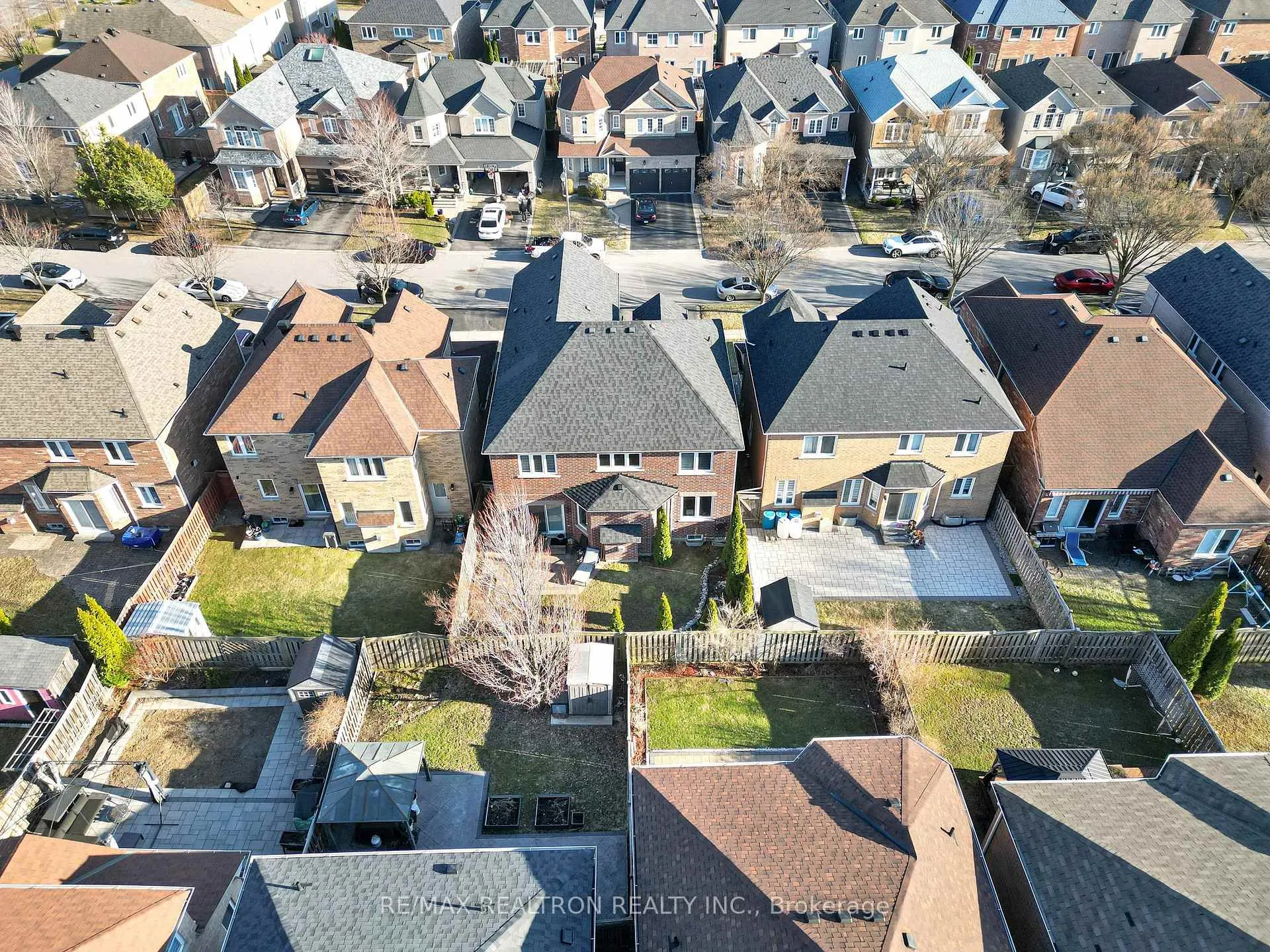 Photo 16 of 32 Chasser Drive, Markham, Greensborough — HOMEH